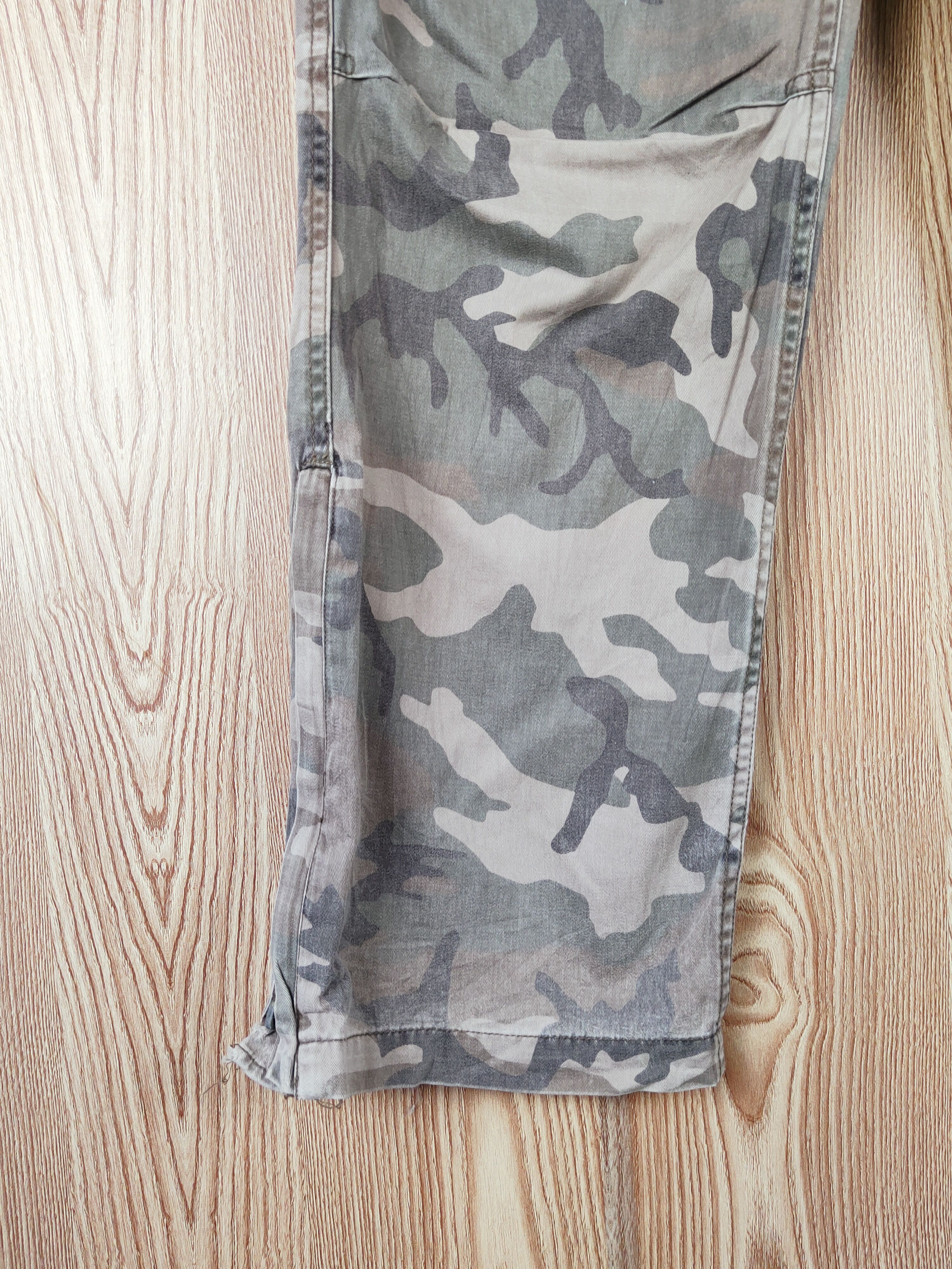 Japanese Brand DL Plusmore Camouflage Faded Multipocket Cargo Pants #S2775 Size US 36 / EU 52 - 4 Thumbnail