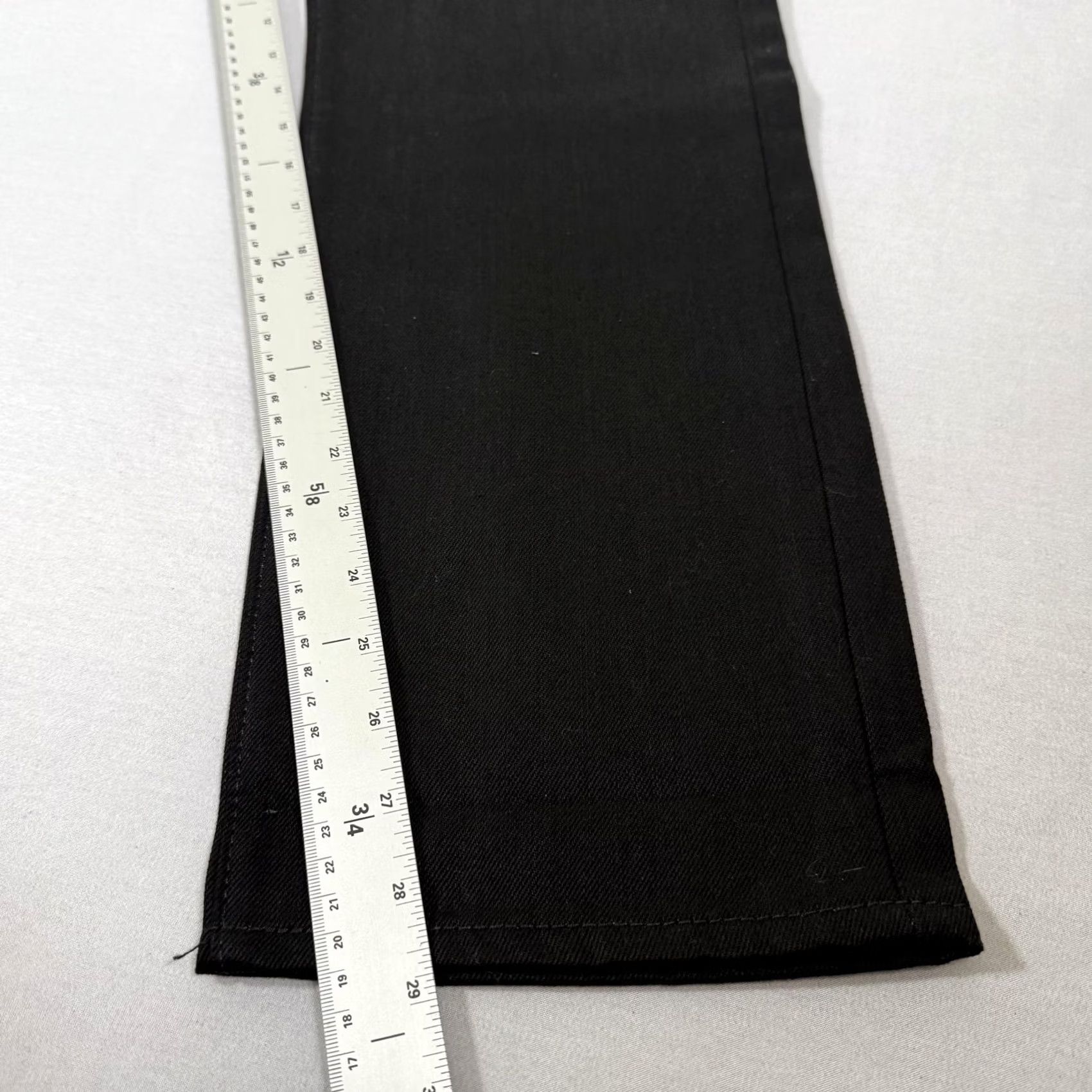 Levi's Levi's 501 Jeans Black 32x29 Denim Straight Fit Button Fly Regular Mens Jeans Size US 32 / EU 48 - 4 Thumbnail