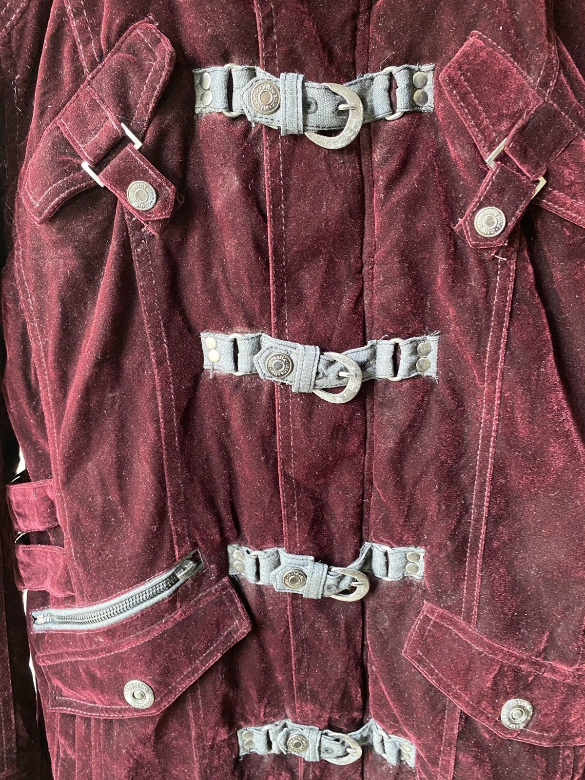 In The Attic In The Attic Red Velvet Shiny Fur Hoodie Jacket Size US M / EU 48-50 / 2 - 8 Thumbnail