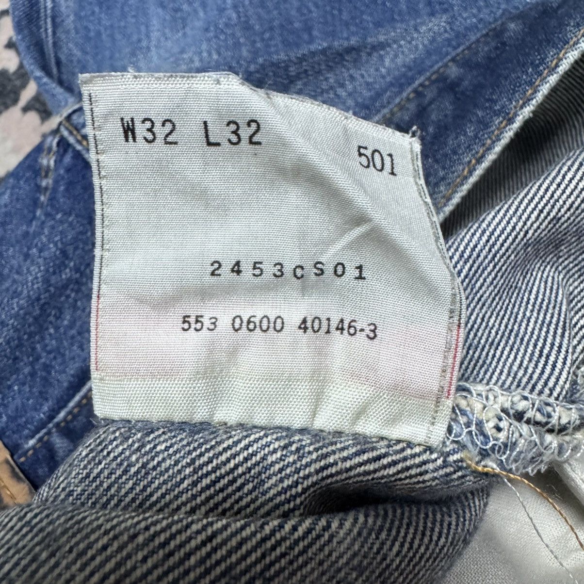 Levi's Vintage Levis 501 Distressed Denim Jeans Size US 32 / EU 48 - 23 Thumbnail