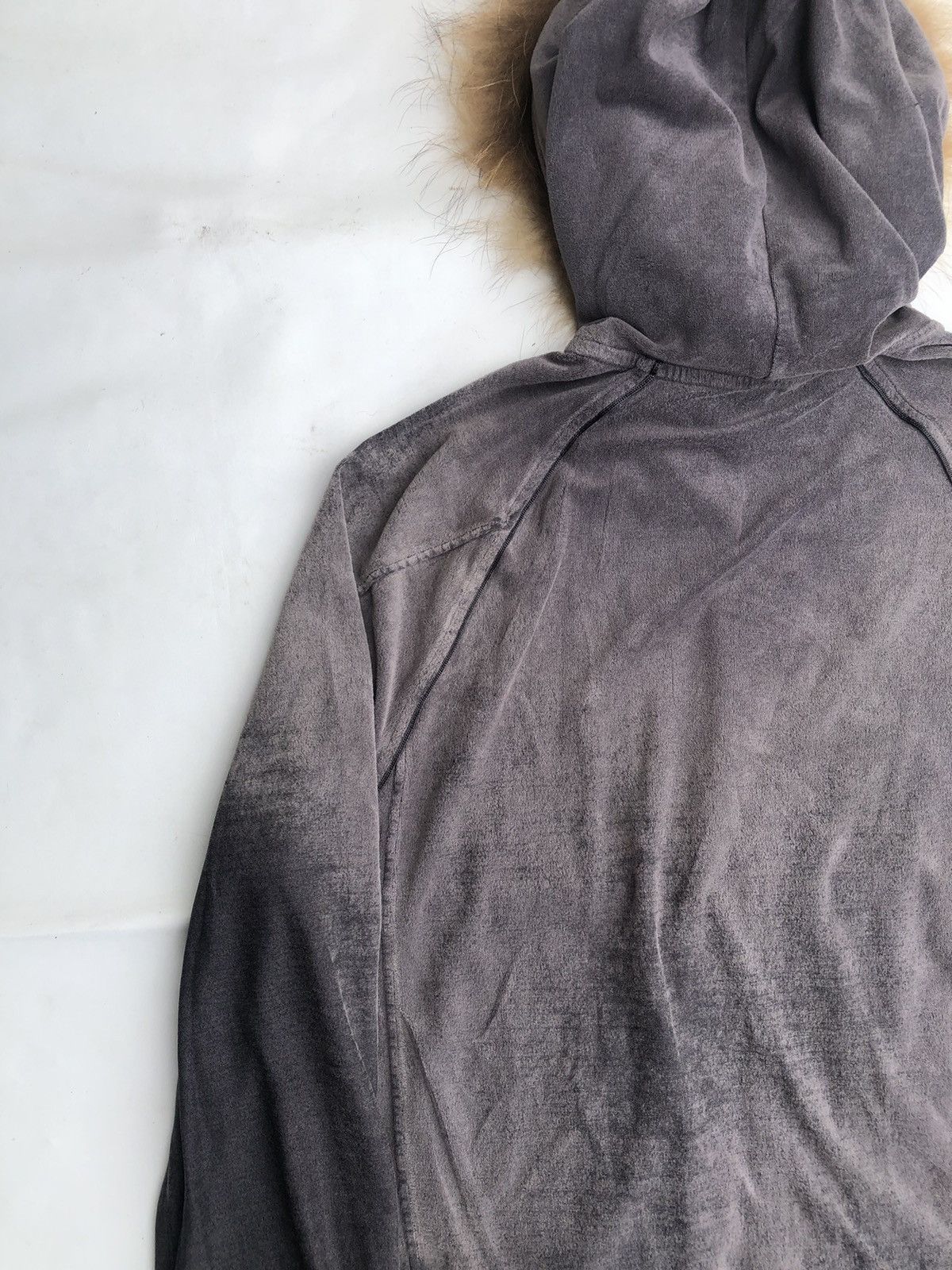 Japanese Brand Japanese Zipp Fur Hoodie Ifsix LGB Style Size US L / EU 52-54 / 3 - 8 Thumbnail