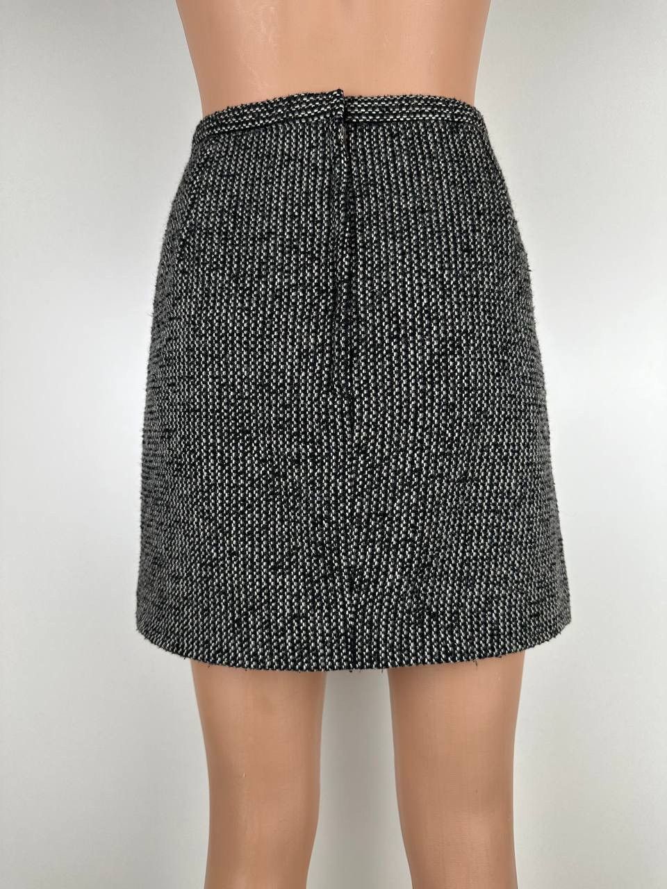 Dolce & Gabbana Skirt Dolce & Gabbana Size 28" / US 6 / IT 42 - 2 Thumbnail
