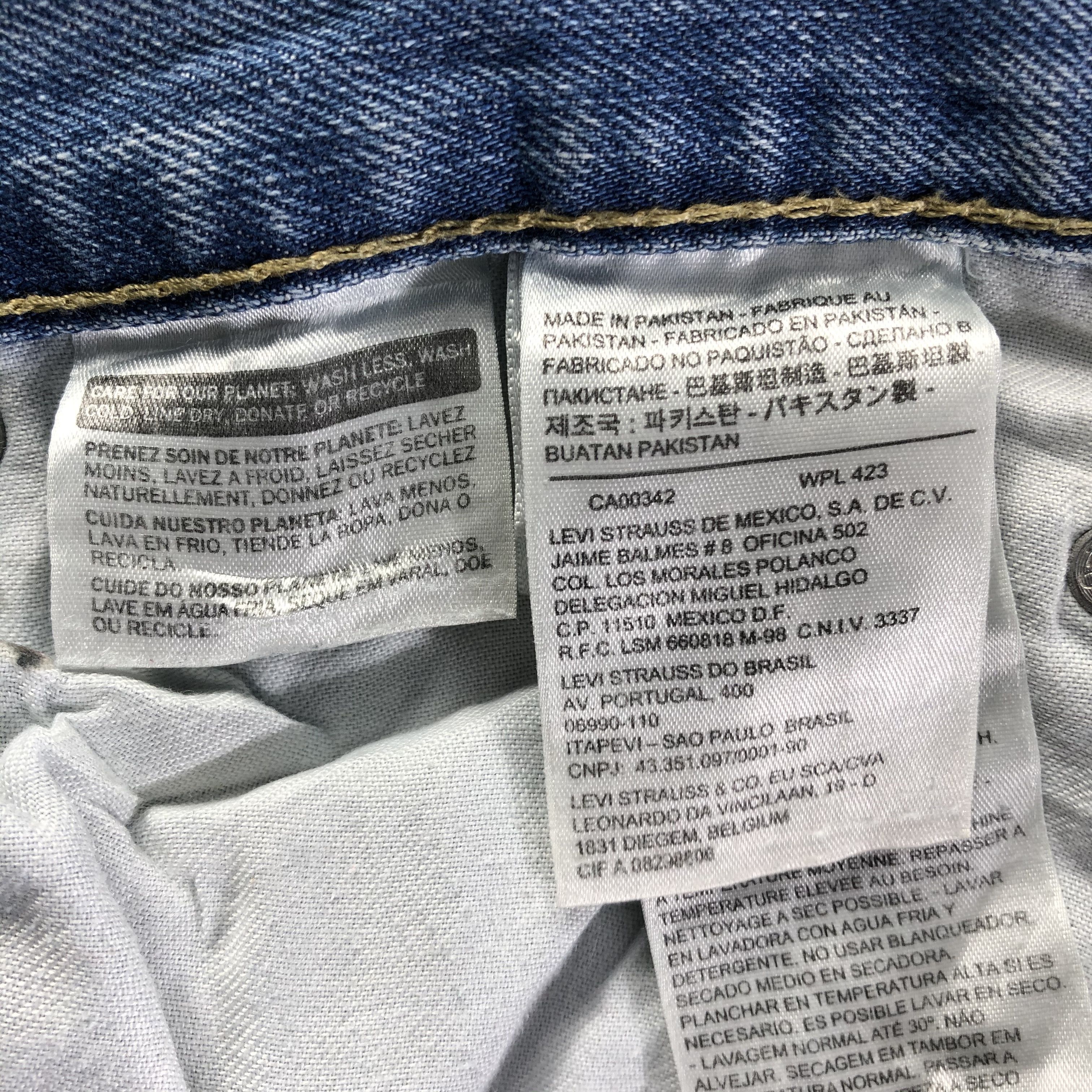 Levi's Vintage Blue Wash Levis 505 Jeans-J3298 Size US 35 - 11 Thumbnail