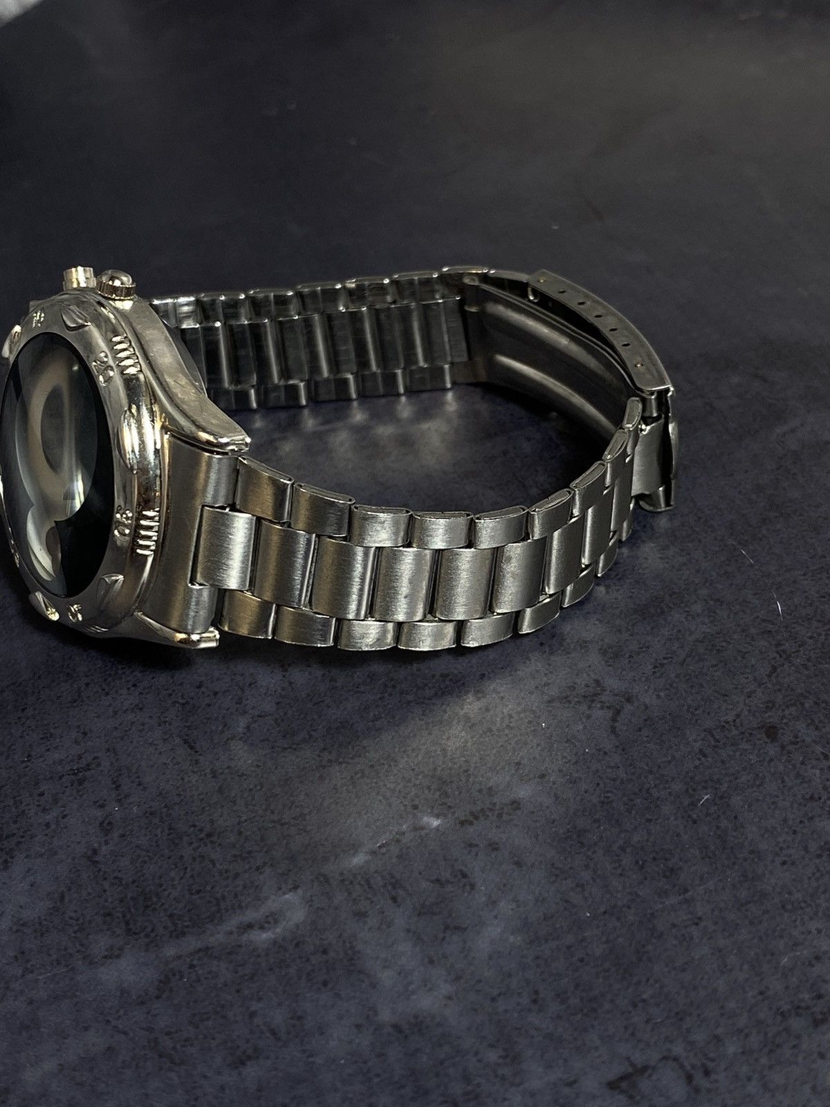 Jewelry Futuristic LED Watch – Silver Dial & Unique Light Effect ⏳ Size ONE SIZE - 9 Thumbnail