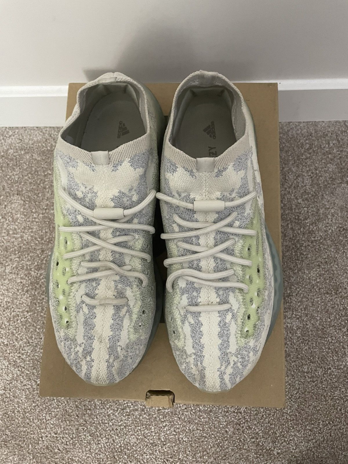 Adidas × Yeezy Yeezy 380 Alien Blue Size US 12 / EU 45 - 2 Thumbnail