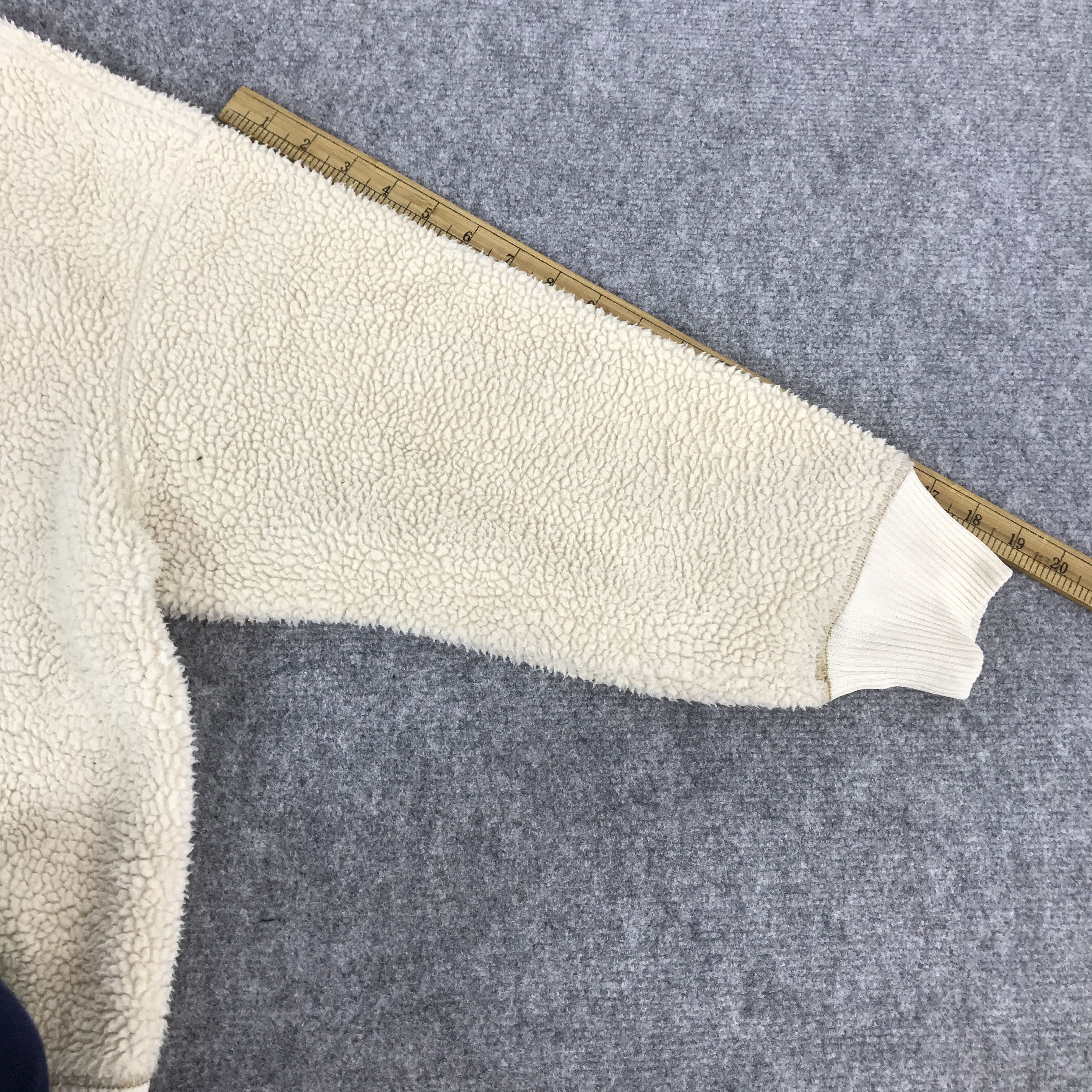 JW Anderson × Uniqlo JW ANDERSON X UNIQLO FLEECE SWEATSHIRT K65B4 Size US L / EU 52-54 / 3 - 6 Thumbnail