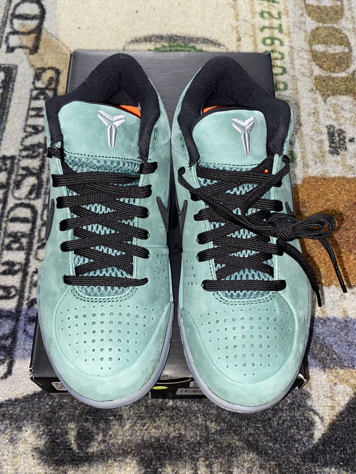 Nike Nike Kobe 4 Proto Girl Dad (5.5 Mens) Size US 7 / IT 37 - 3 Thumbnail