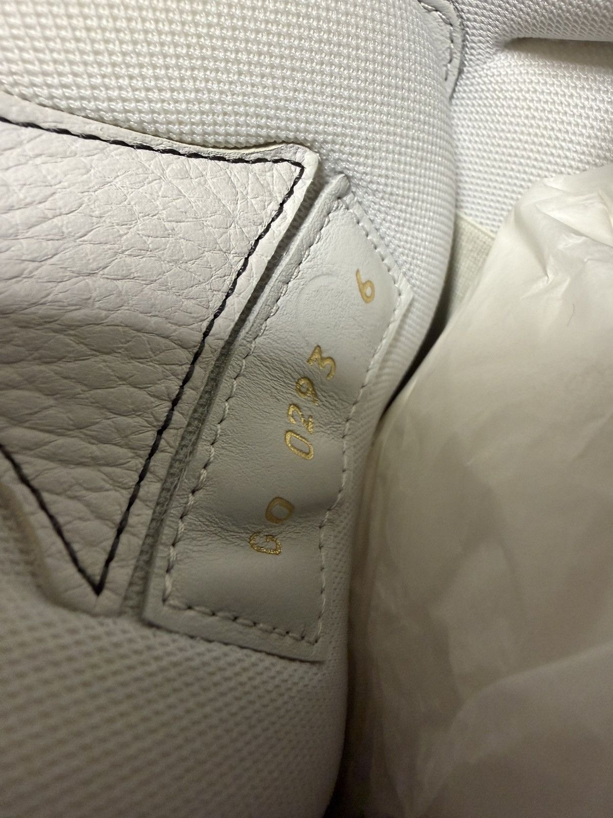Louis Vuitton Louis Vuitton Skate Sneaker NEW 1500$ Size US 7 / EU 40 - 9 Thumbnail