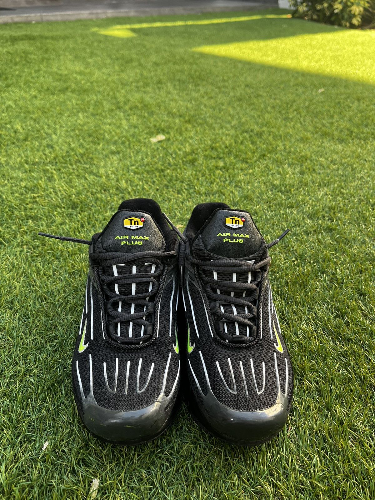image of Nike Tn Shoes in Black, Men's (Size 7.5)