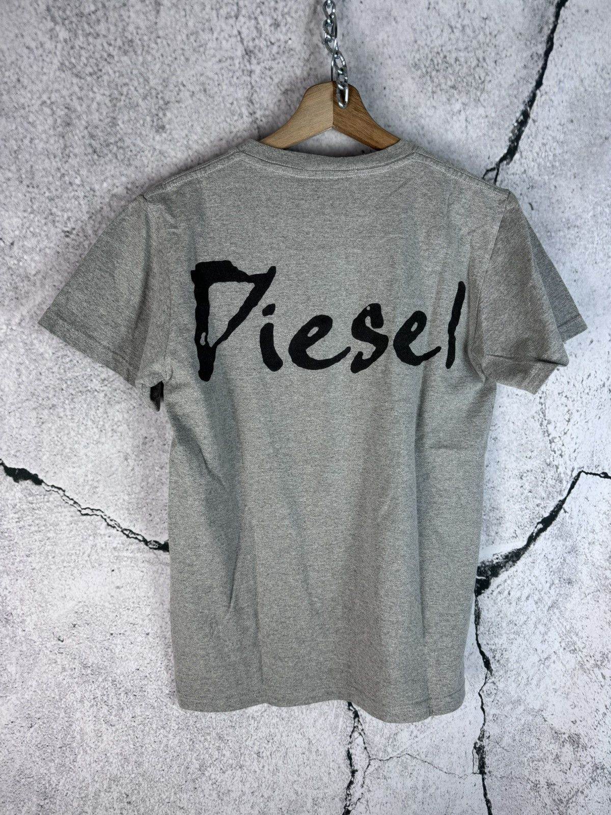 Diesel Diesel Vintage T-Shirt Distressed Logo Y2K Size US S / EU 44-46 / 1 - 2 Thumbnail