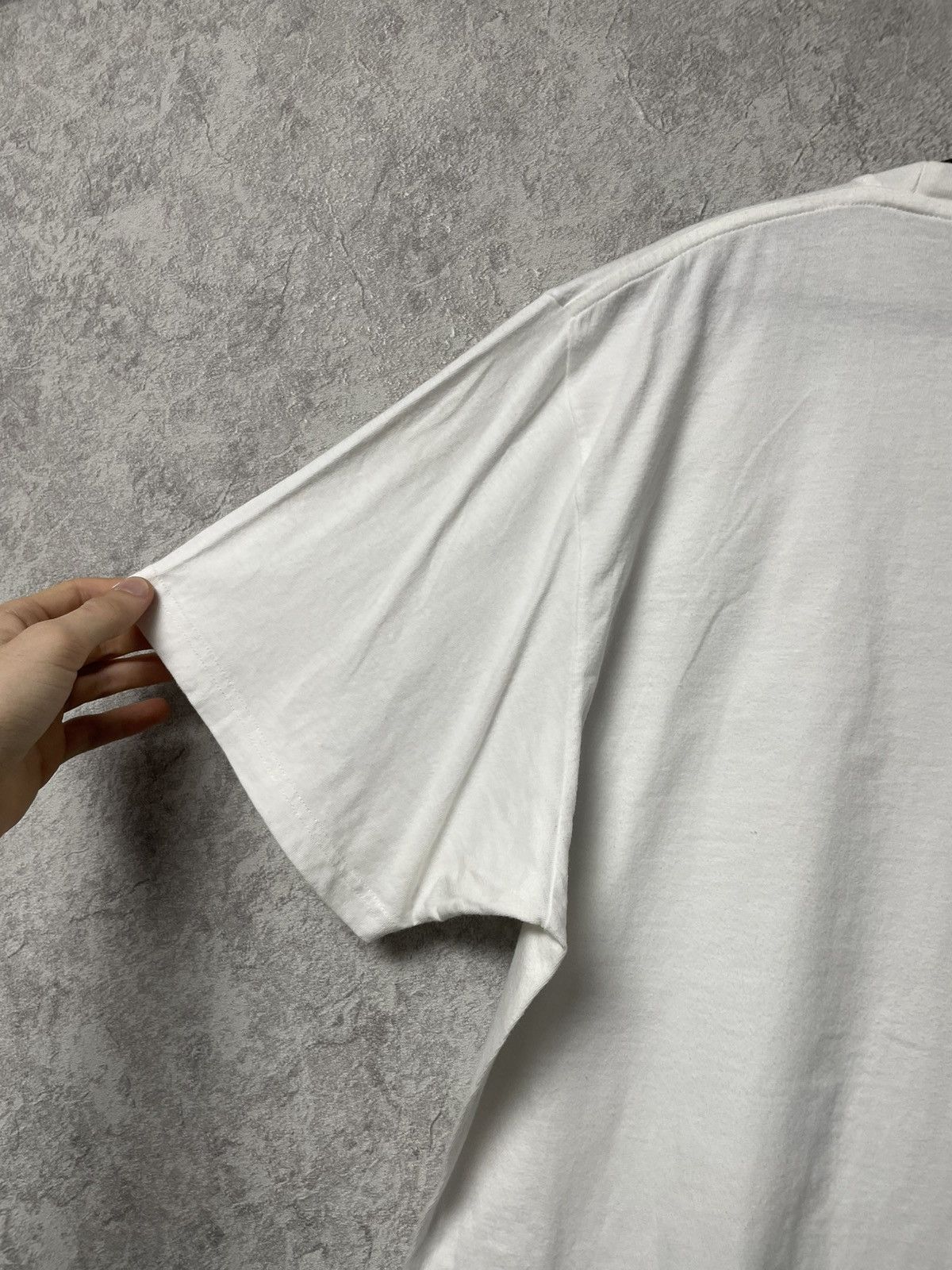 Nike Vintage Nike Big Swoosh White T-Shirt 90s Size US L / EU 52-54 / 3 - 14 Thumbnail