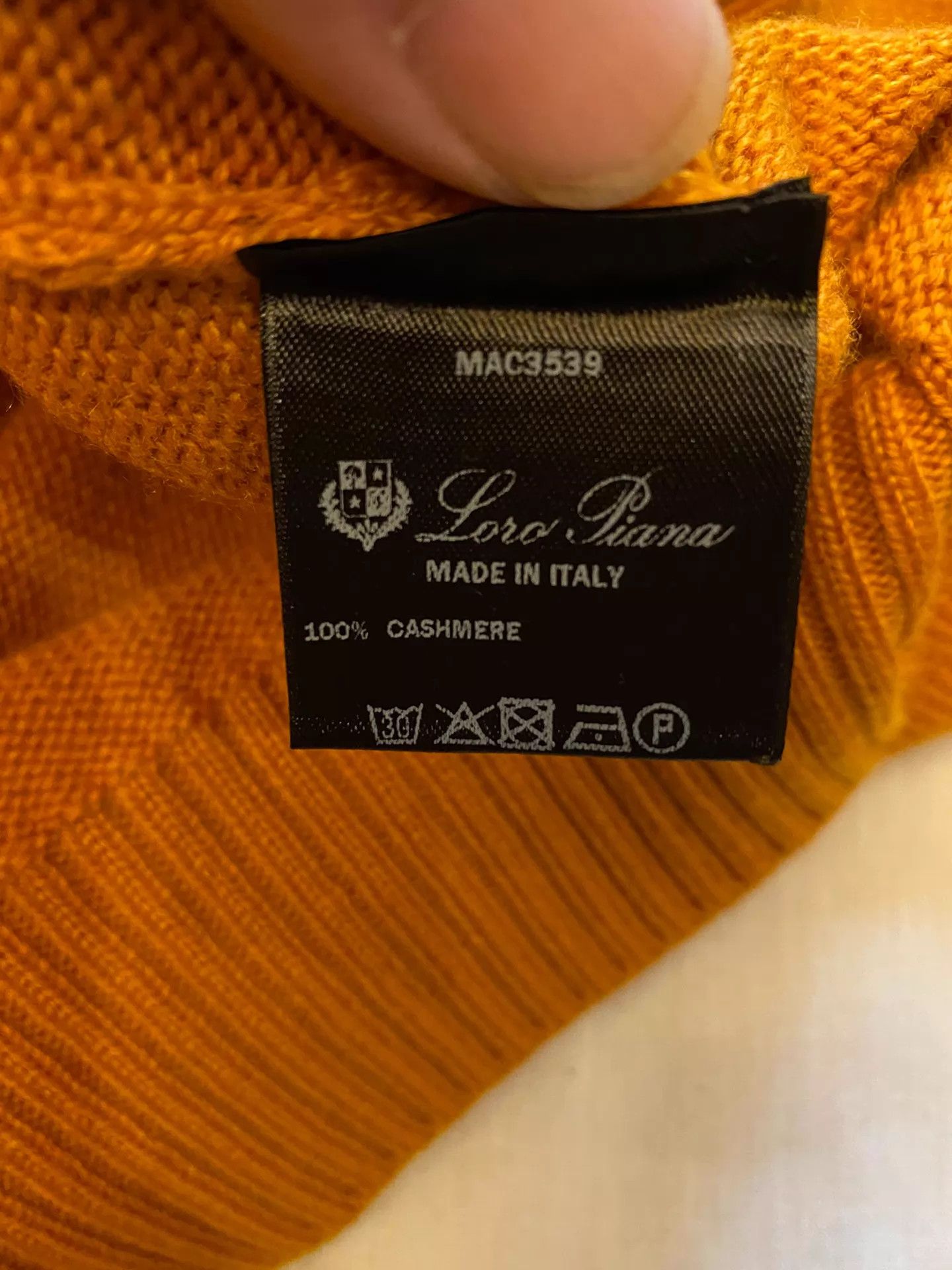 Loro Piana Loro Piana 100% Cashmere Cable Knit Thick Sweater Size US M / EU 48-50 / 2 - 7 Thumbnail