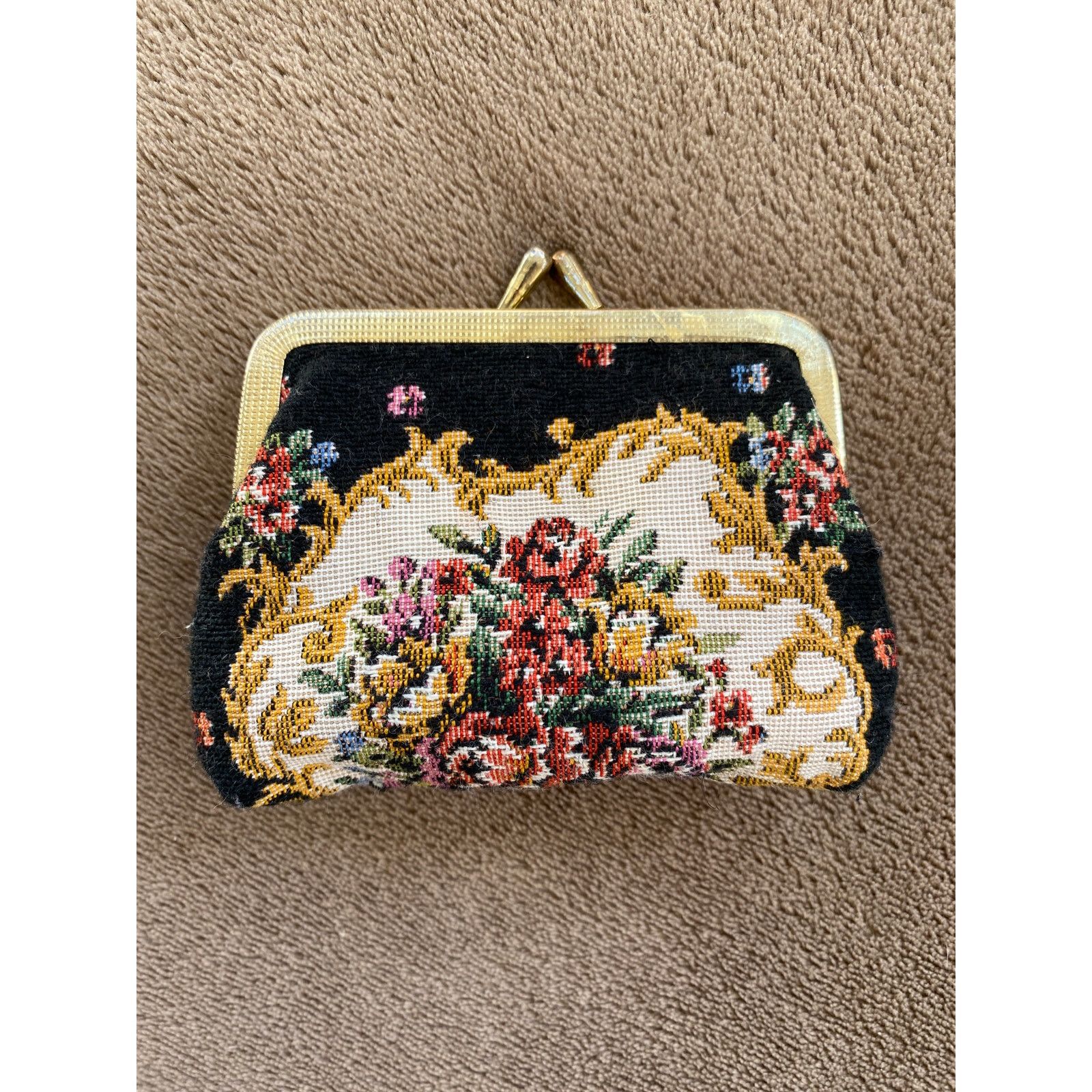 Vintage Tapestry Change Purse - Vintage Size ONE SIZE - 1 Thumbnail