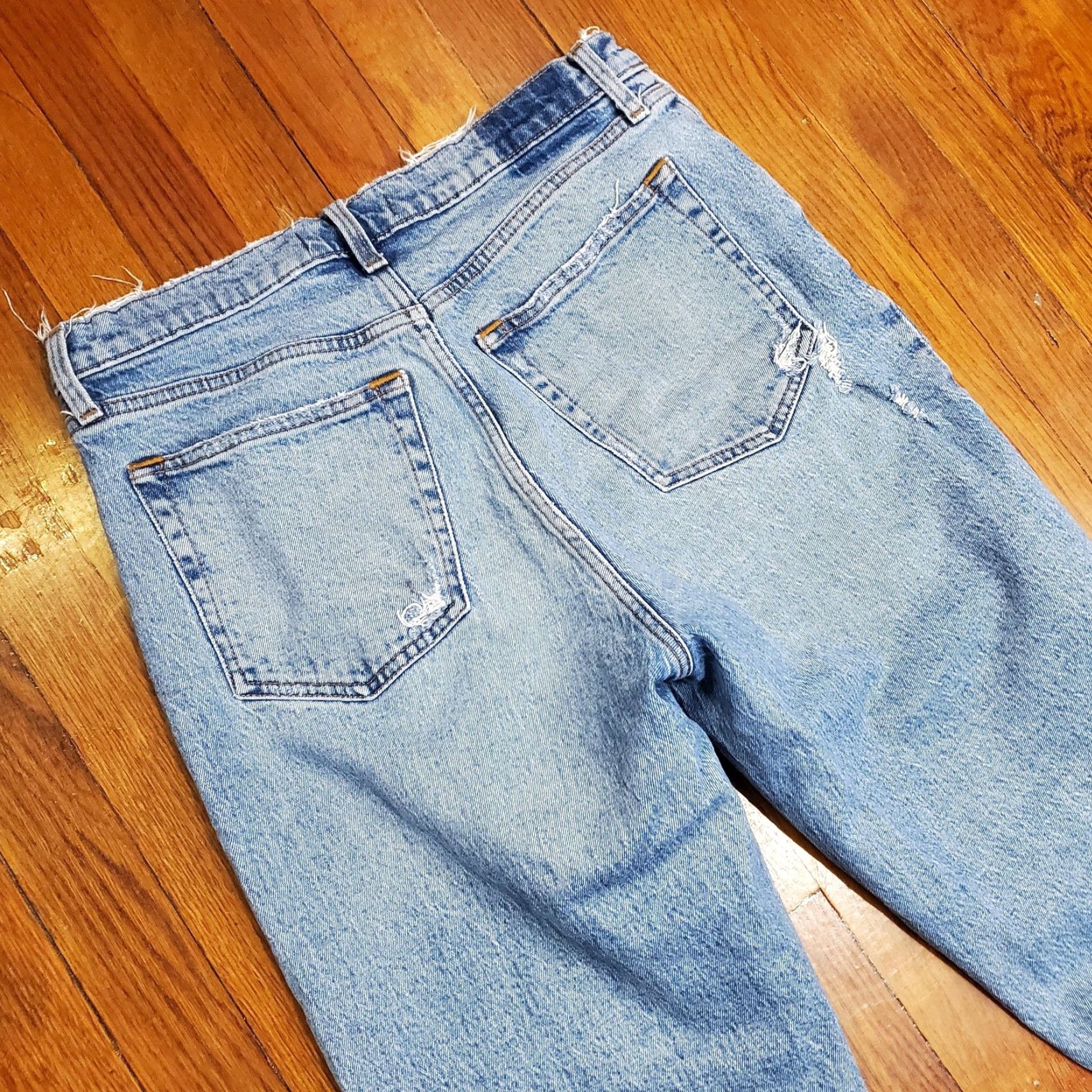 Abercrombie & Fitch Abercrombie & Fitch Jeans Womens 10 Blue The Dad High Rise Distressed Straight Jeans Size 32" / US 10 / IT 46 - 3 Thumbnail
