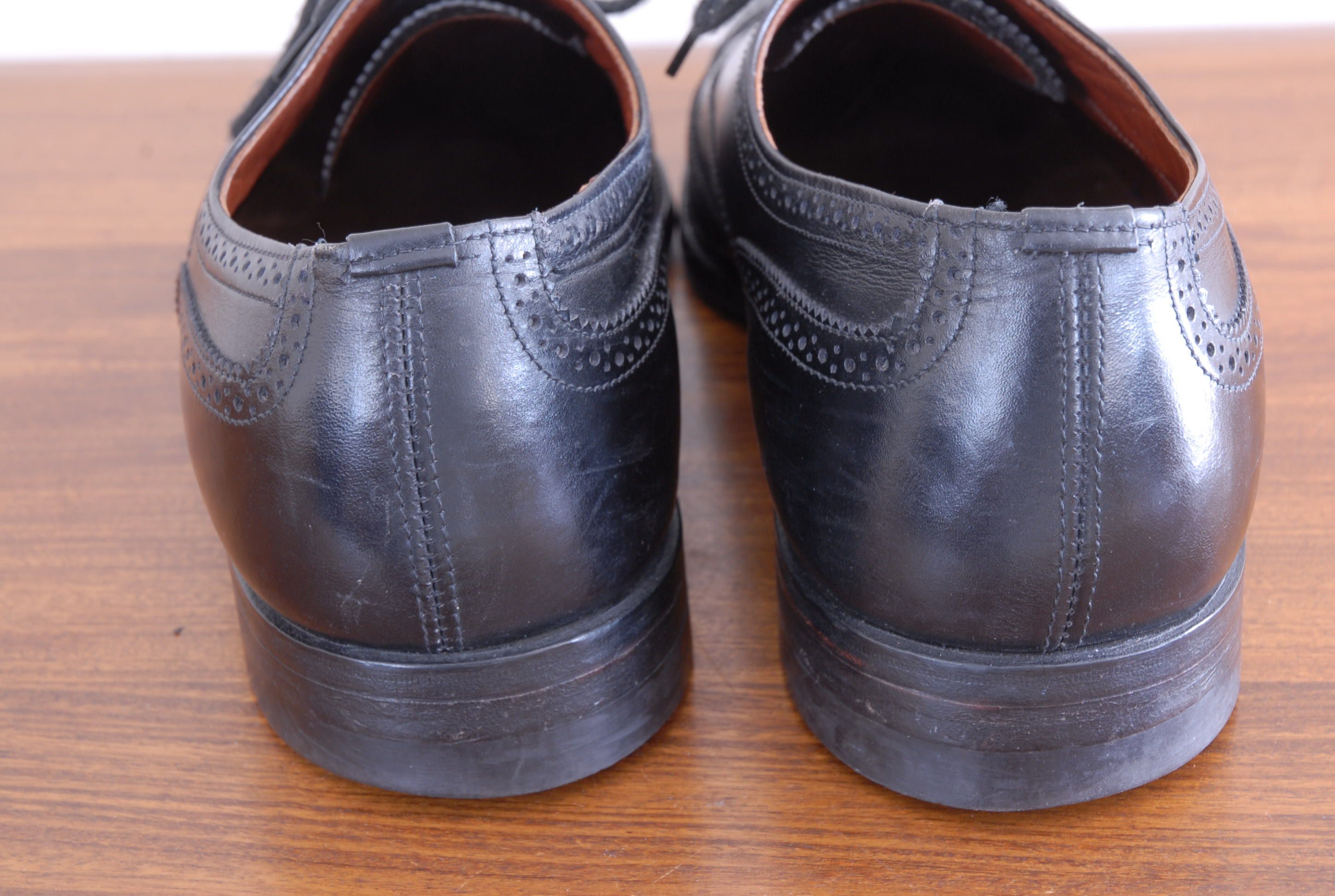 Vintage Extra-Wide Hartt Oxford wingtips Size US 11 / EU 44 - 6 Thumbnail