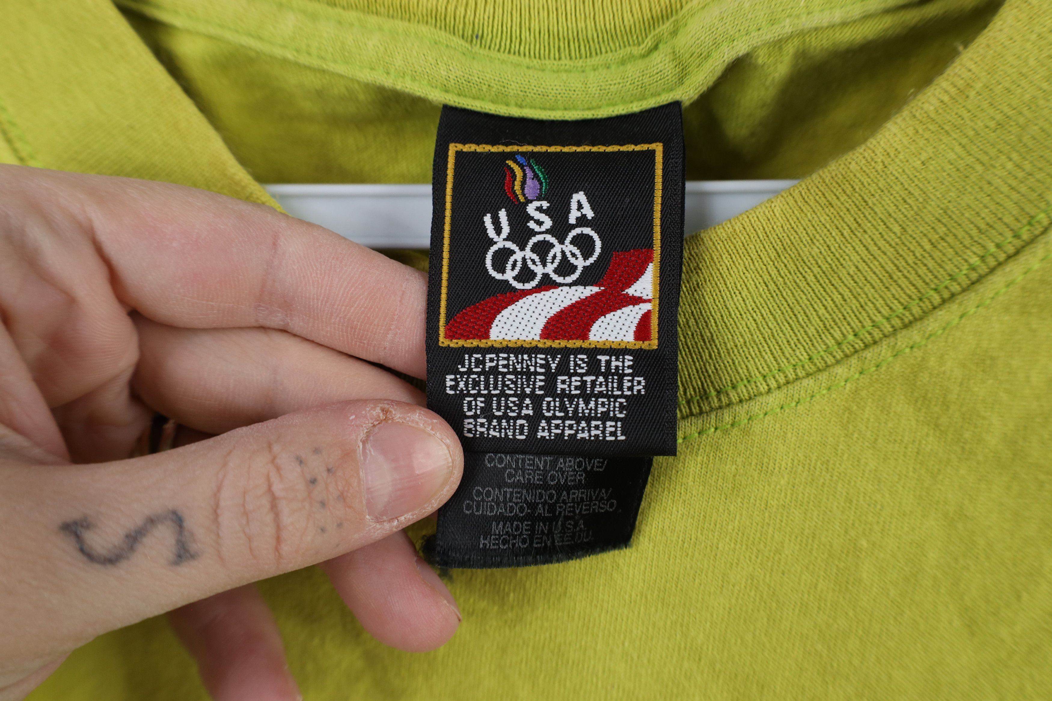 Vintage Vintage 90s USA Olympics Spell Out T-Shirt Lime Green USA Size US L / EU 52-54 / 3 - 7 Thumbnail