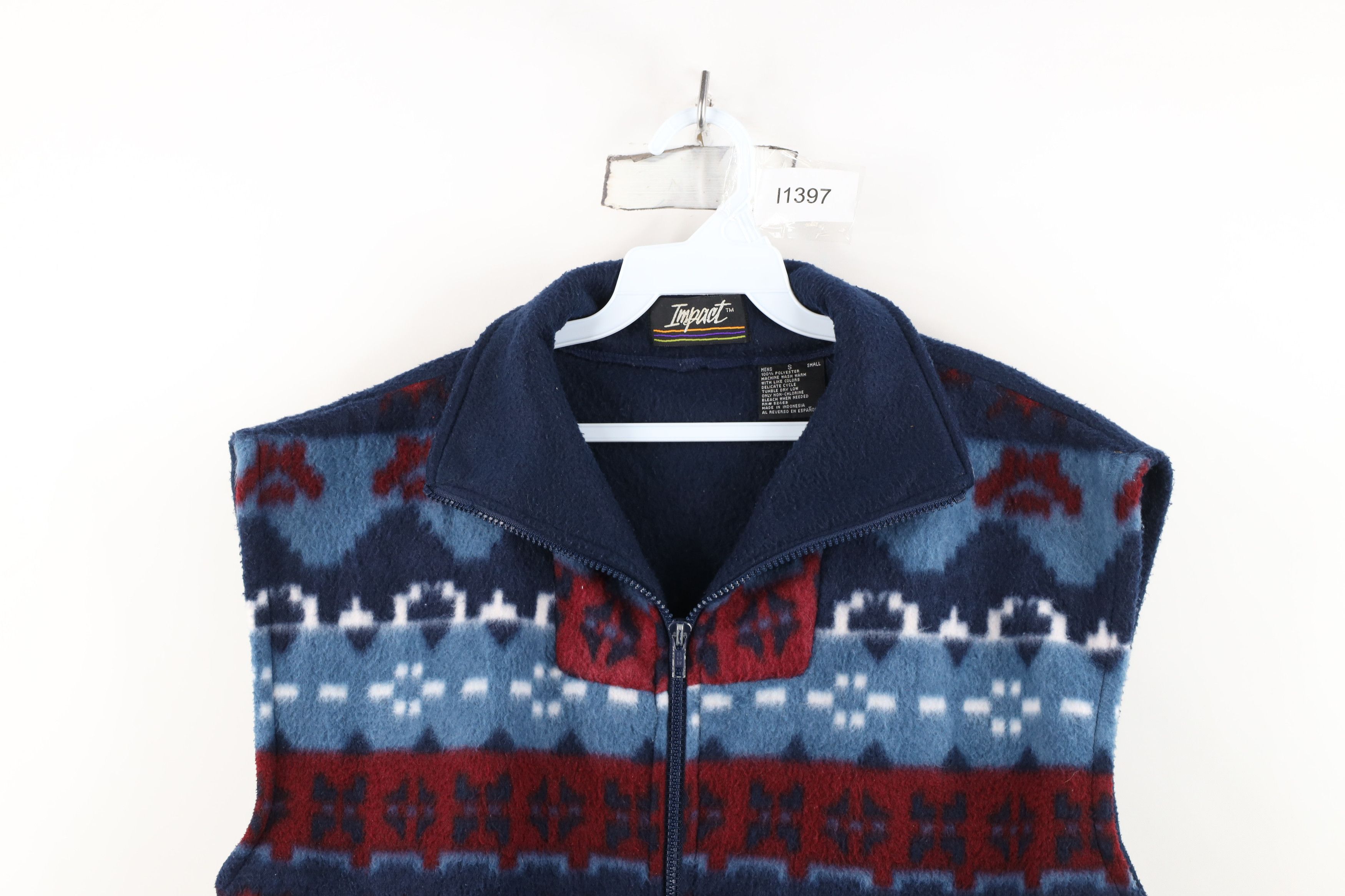Vintage Vintage 90s Streetwear Fair Isle Fleece Full Zip Vest Jacket Size US S / EU 44-46 / 1 - 2 Thumbnail
