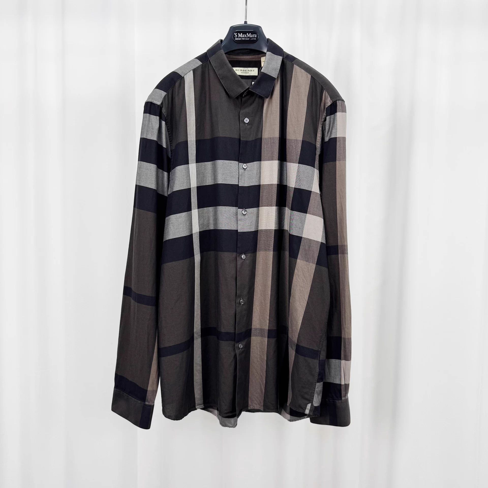 Burberry Burberry Classic Check XL Long Sleeve Shirt 99 New Size US XL / EU 56 / 4 - 1 Thumbnail