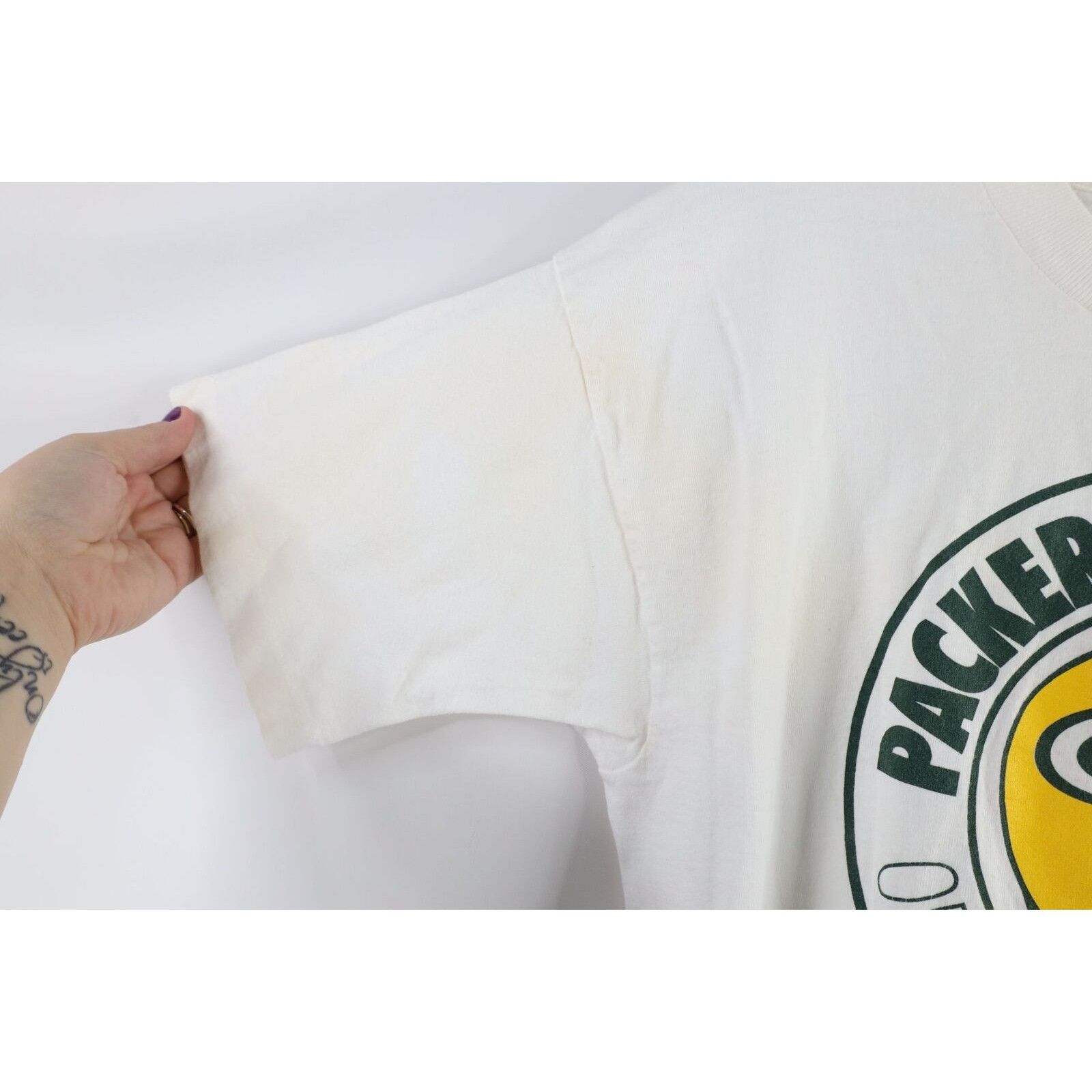 Vintage Vintage 90s Spell Out Green Bay Packers Football T-Shirt Size US L / EU 52-54 / 3 - 5 Thumbnail