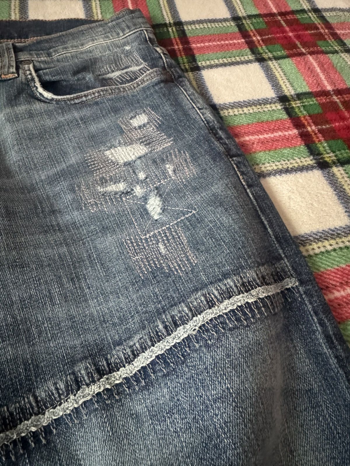 Nudie Jeans Nudie Jeans Grim Tim Distressed Jeans Size US 33 - 9 Thumbnail
