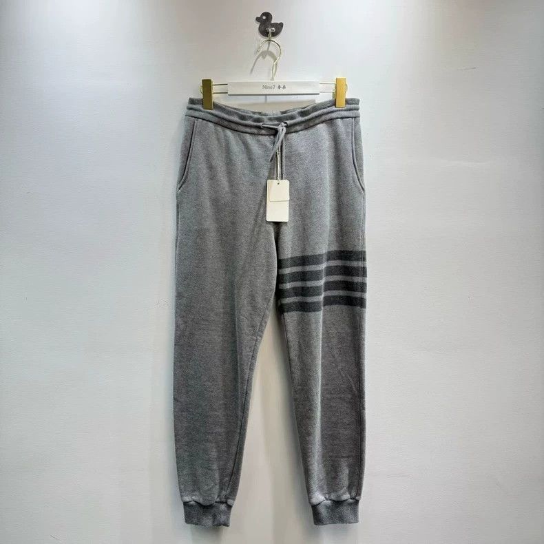 Thom Browne Thom browne Size 2 Classic four-striped cotton sports pant Size US 30 / EU 46 - 1 Thumbnail