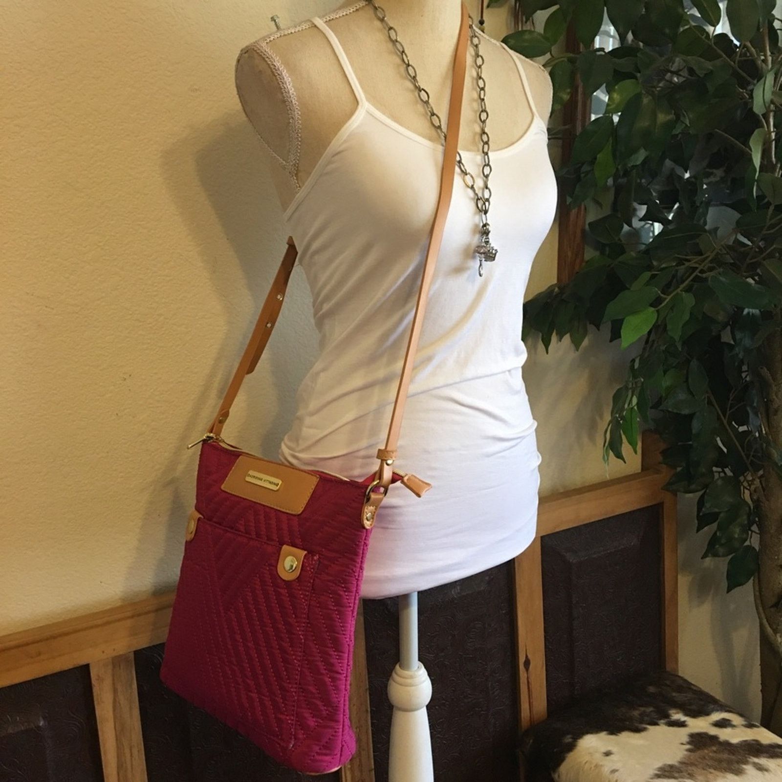 Other Adrienne Vittadini fuschia pink quilted crossbody Size ONE SIZE - 9 Thumbnail
