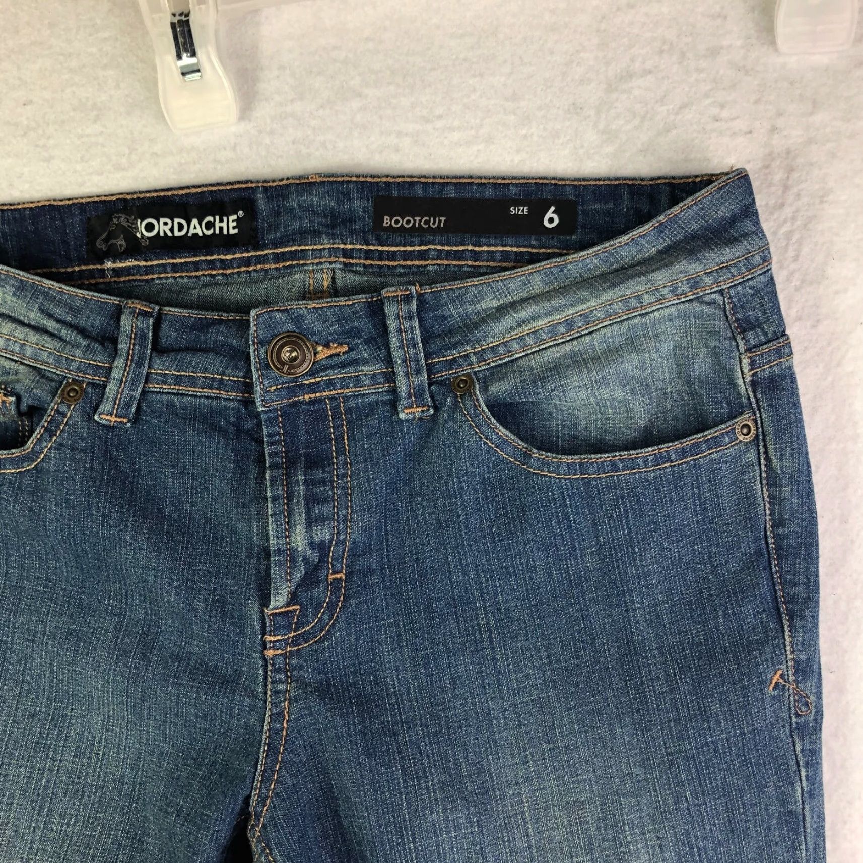 Jordache Jordache Mid Rise Bootcut Jeans Womens Size 6 Blue Denim Regular Rise 29in Inseam Blue Denim - Jordache Bootscut? Size 28" / US 6 / IT 42 - 3 Thumbnail