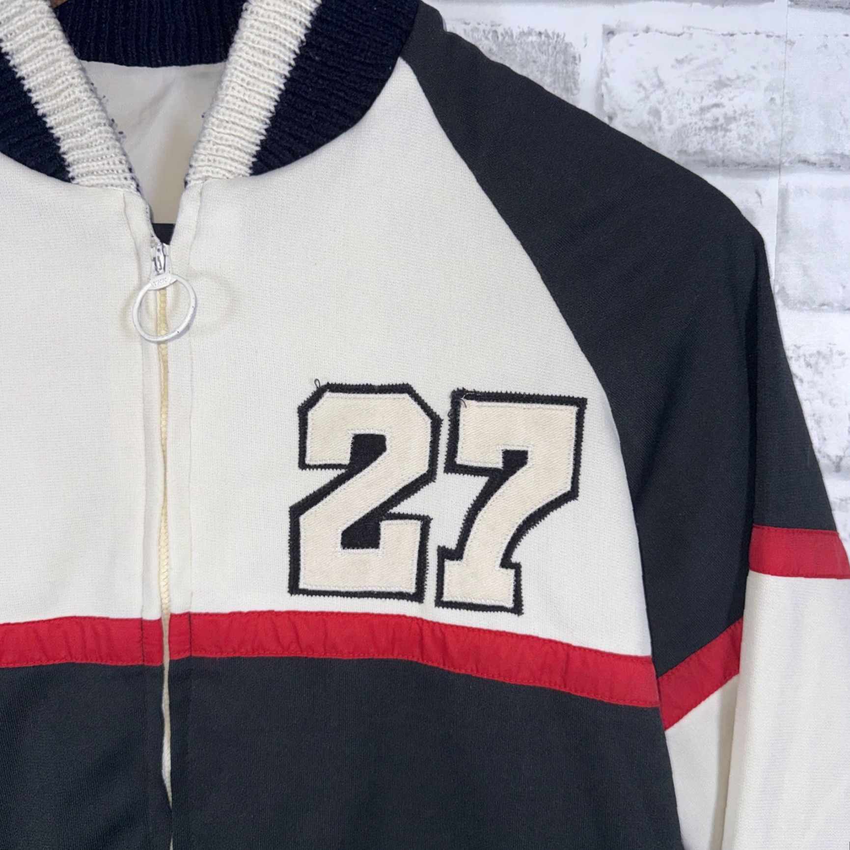 Vintage VINTAGE VTG SLU Boone #27 athletic Track Style Jacket Womens Size M Black Regular Fit Polyester Jacket Size M / US 6-8 / IT 42-44 - 3 Thumbnail