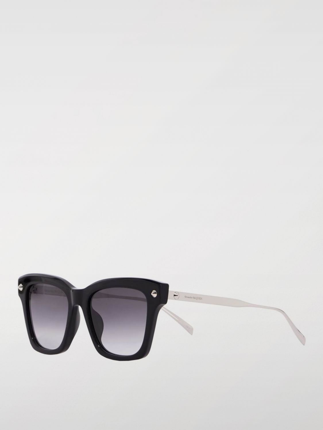 Alexander McQueen o1s22i1n1024 Size: OS / Spike Studs Sunglasses in Black Size ONE SIZE - 3 Thumbnail