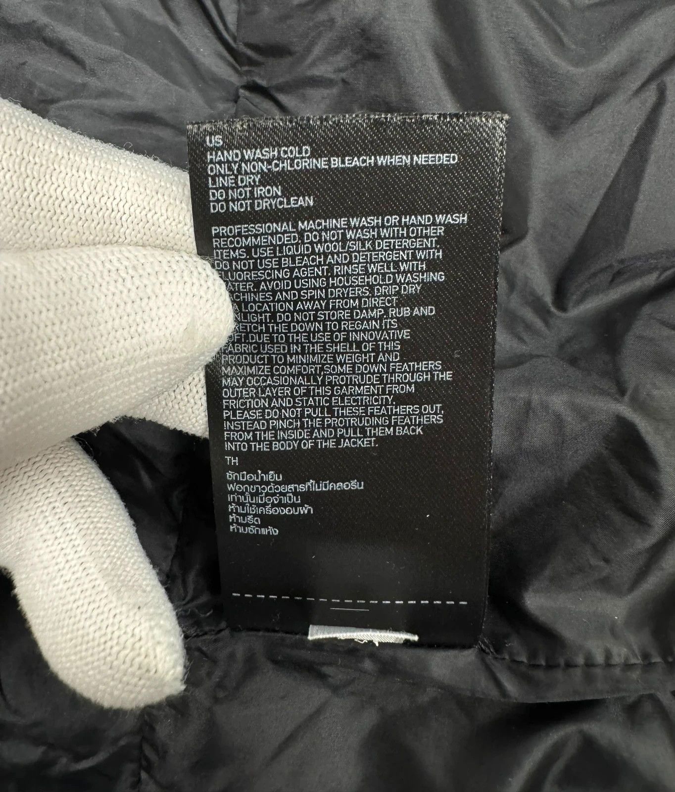 Jil Sander × Uniqlo +J Jil Sander Uniqlo Down Jacket Quilted size XS Size XS / US 0-2 / IT 36-38 - 17 Thumbnail