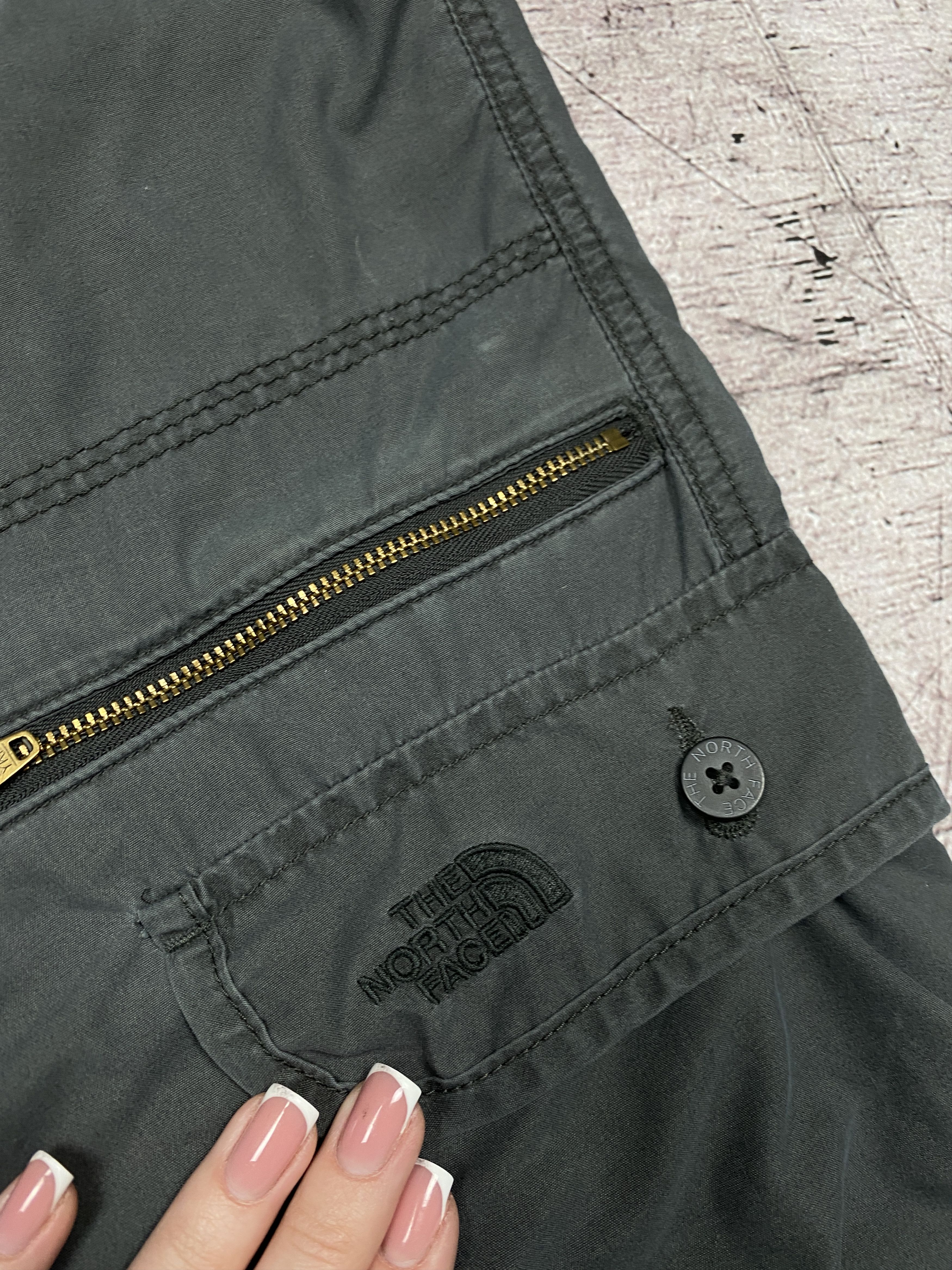 The North Face × Vintage The North Face 90s Vintage Mens Outdoor Cargo Pants Shorts Size US 38 / EU 54 - 3 Thumbnail