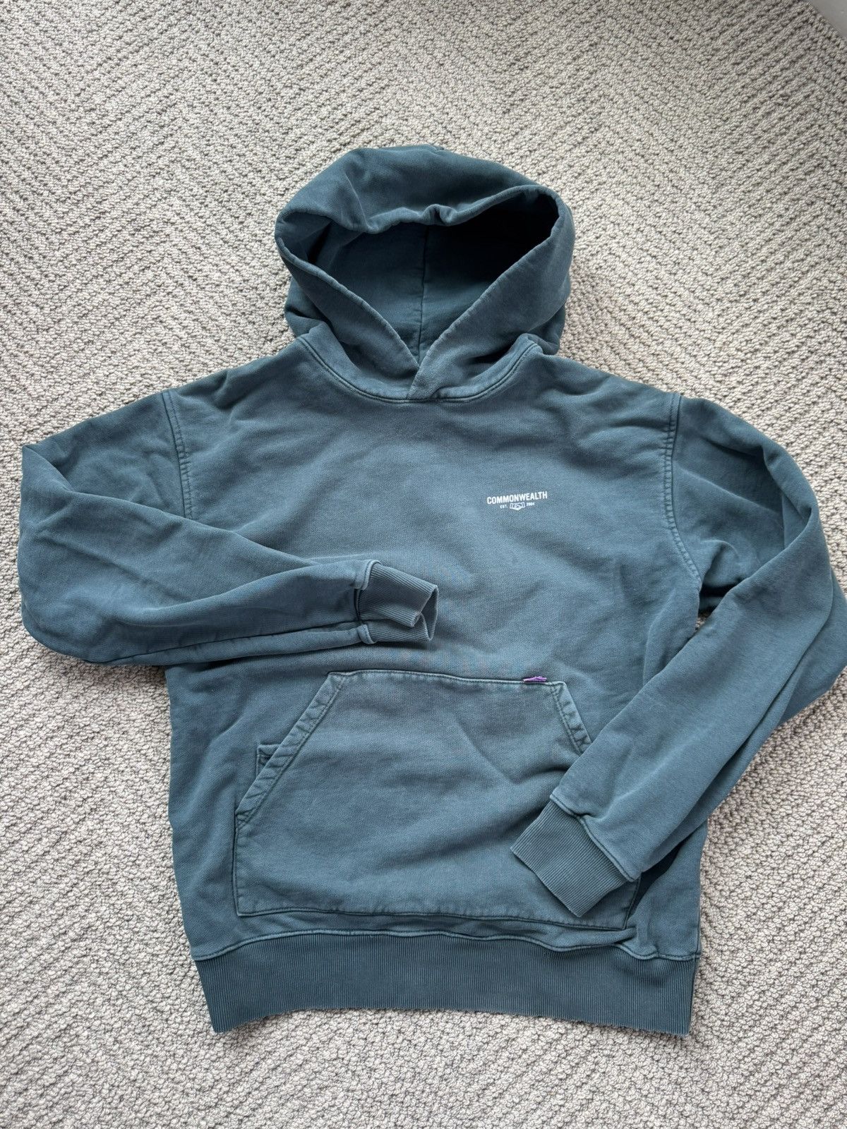 Vintage Common Wealth Faded Green Hoodie Size US M / EU 48-50 / 2 - 1 Thumbnail
