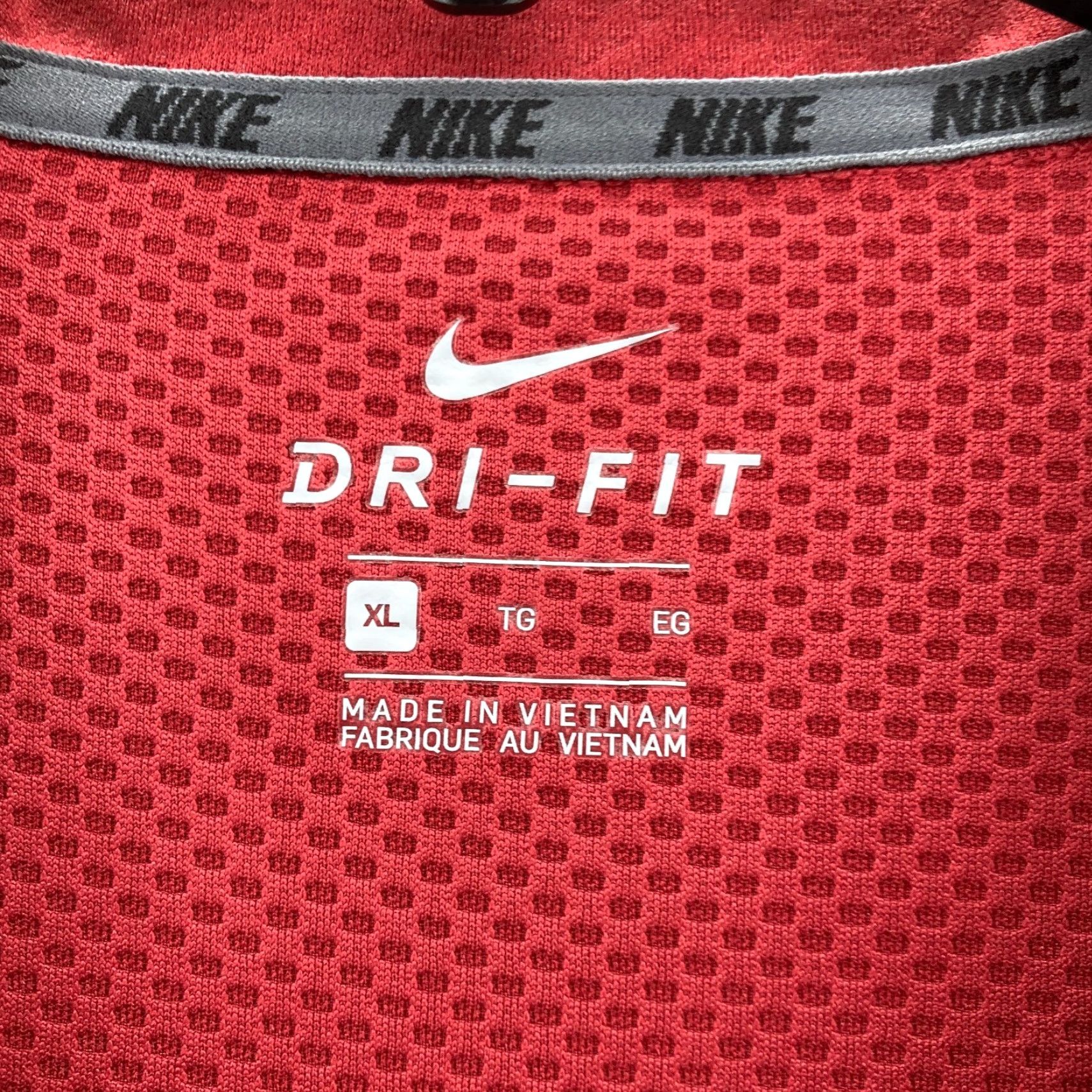 Nike Nike Dri-Fit 1/4 Zip Pullover Mens XL Red Philadelphia 76ers Sweatshirt Size US XL / EU 56 / 4 - 4 Thumbnail