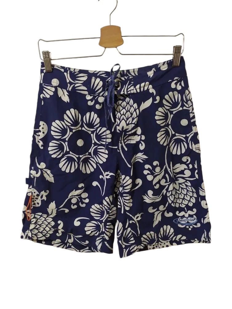 Patagonia Patagonia Fullprint Floral short pants Packable embroidery Size US 28 / EU 44 - 1 Thumbnail