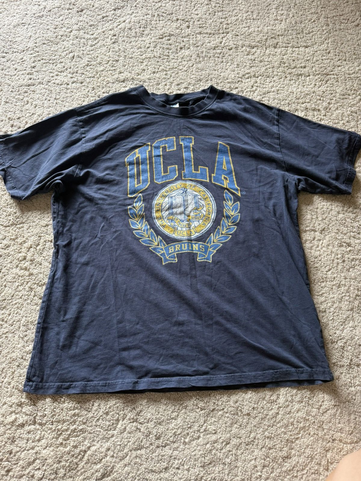 Other UCLA Vintage T shirt Size US XXL / EU 58 / 5 - 1 Thumbnail