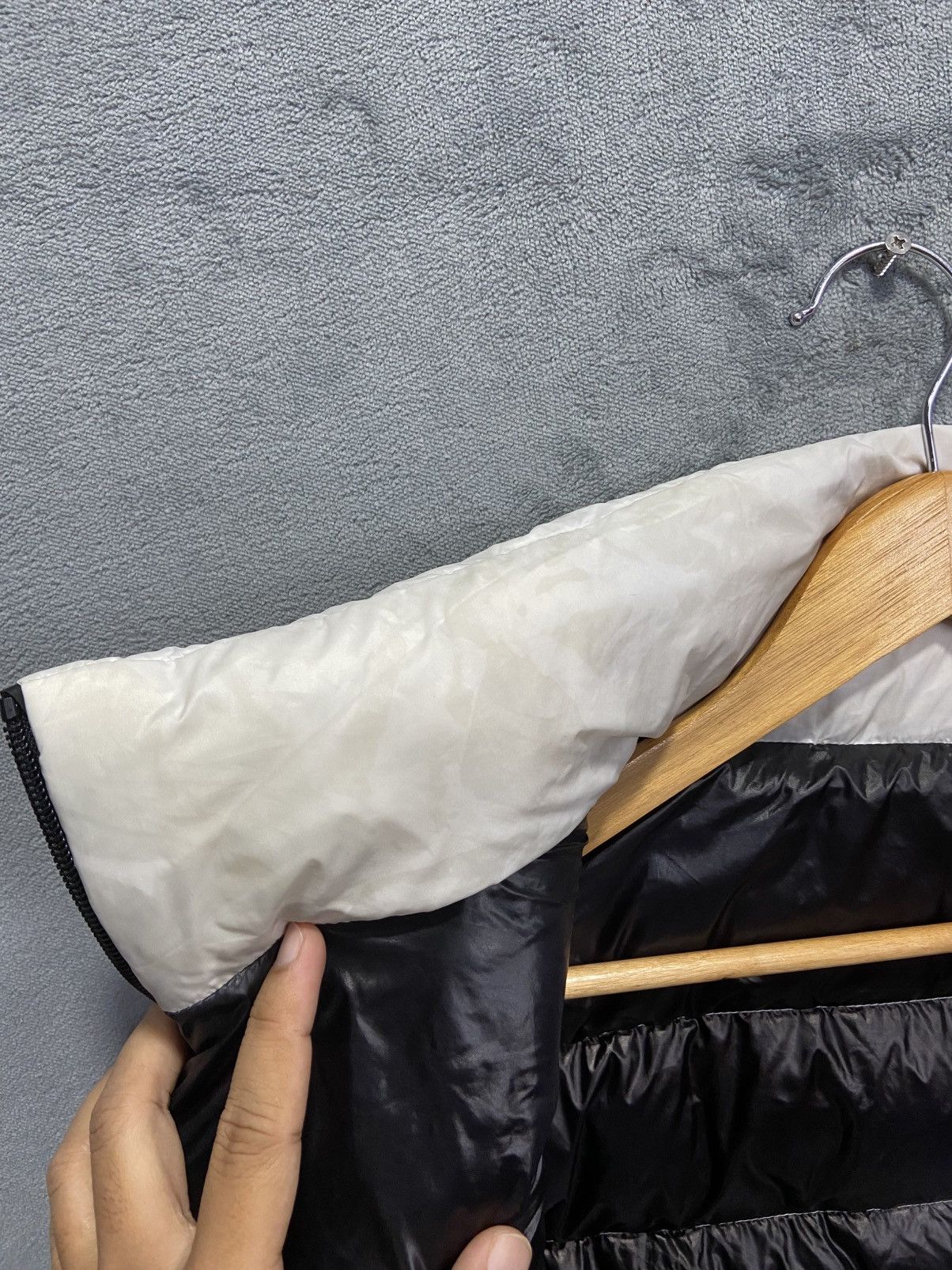 Moncler Moncler Cenis Giubbotto Down Vest Jacket Size US L / EU 52-54 / 3 - 9 Thumbnail
