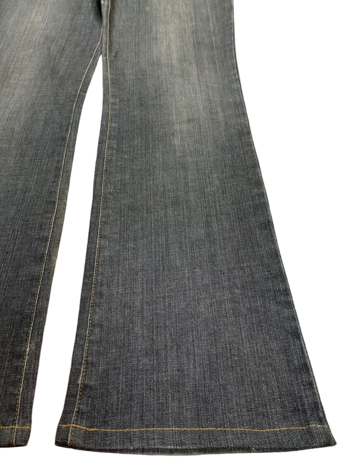Uniqlo Vintage Japanese Uniqlo Mud Wash Style Flared Jeans Size 33" - 7 Thumbnail