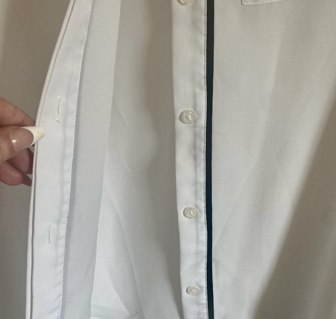 Michael Kors MICHAEL KORS WHITE BLACK BUTTON UP BLOUSE ZIPPER POCKETS Size M / US 6-8 / IT 42-44 - 6 Thumbnail