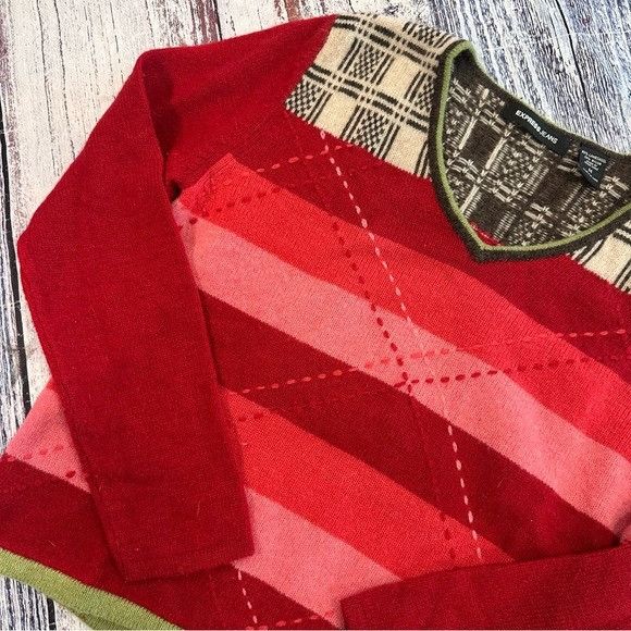 Express Vintage Express Wool Red and Pink Sweater with Plaid Accents Size M / US 6-8 / IT 42-44 - 3 Thumbnail