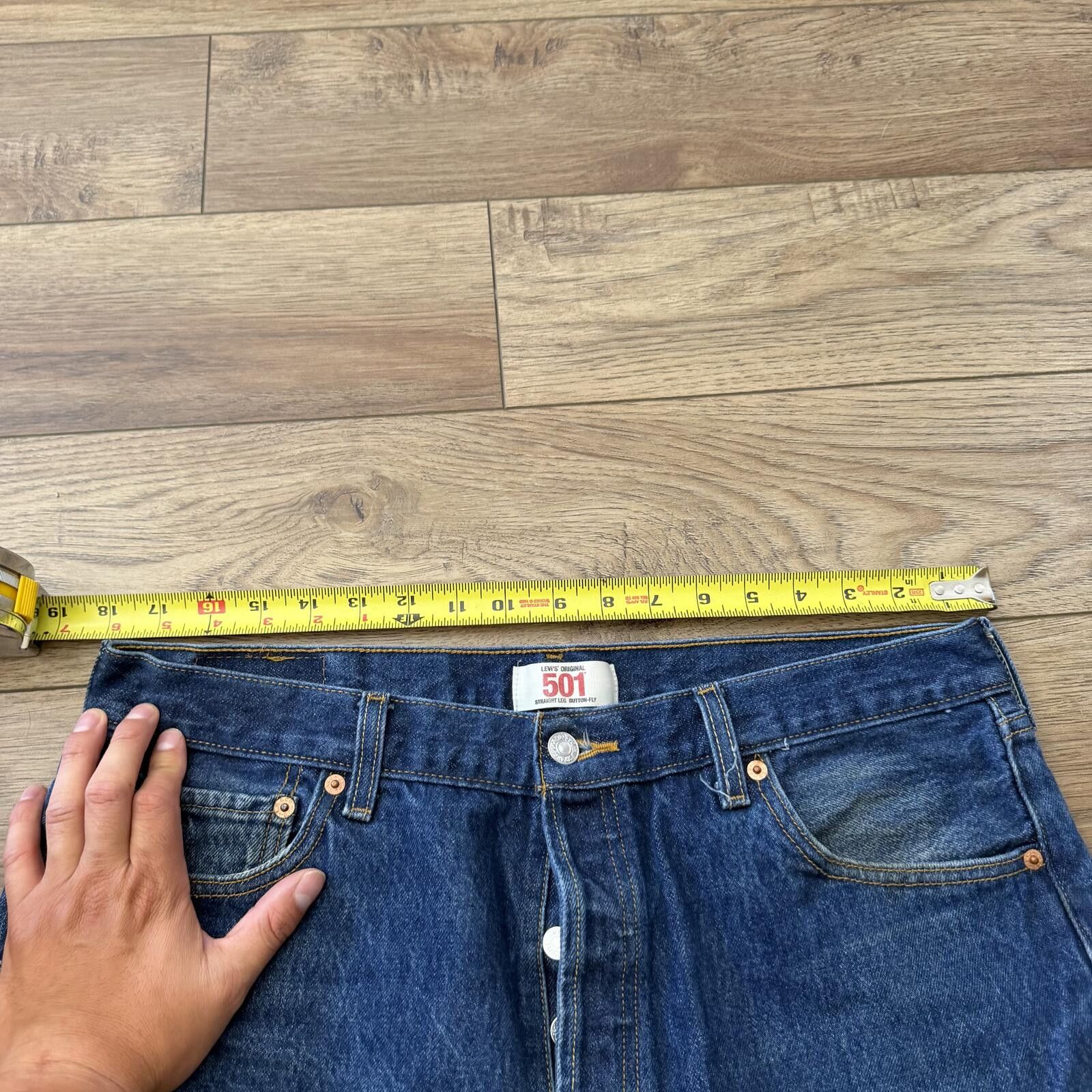 Levi's Vintage Y2K Levi’s 501 Button Fly Blue Denim Jeans 38x34 Size US 38 / EU 54 - 8 Thumbnail