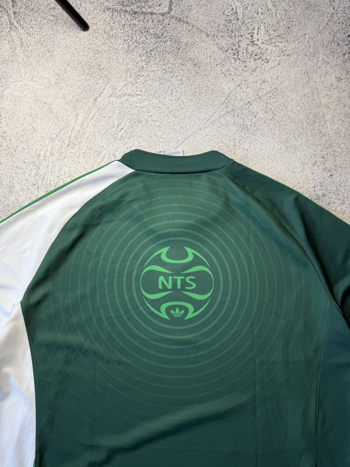 Adidas Adidas NTS Big logo Jersey Size US XL / EU 56 / 4 - 19 Thumbnail