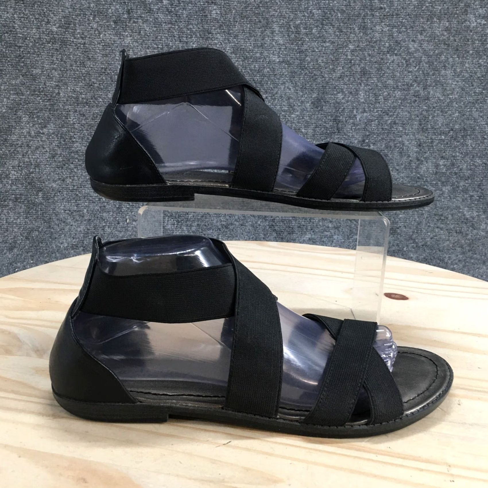 Kenneth Cole Reaction by Kenneth Cole Gladiator Sandal Womens 9.5M Black Mate Dave Casual Size US 10 / IT 40 - 2 Thumbnail