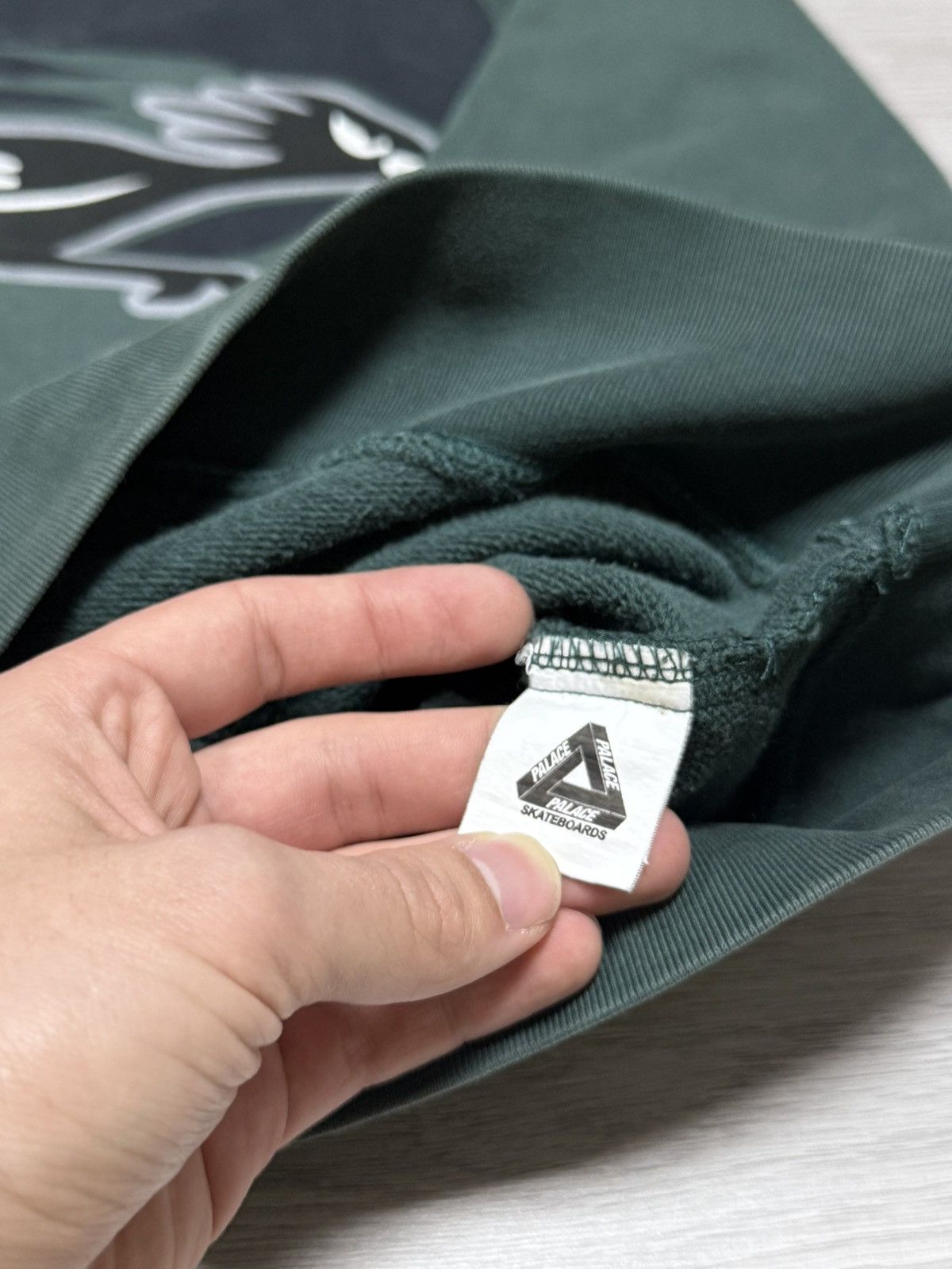 Palace Palace roadrunner sweatshirt big P Size US L / EU 52-54 / 3 - 6 Thumbnail
