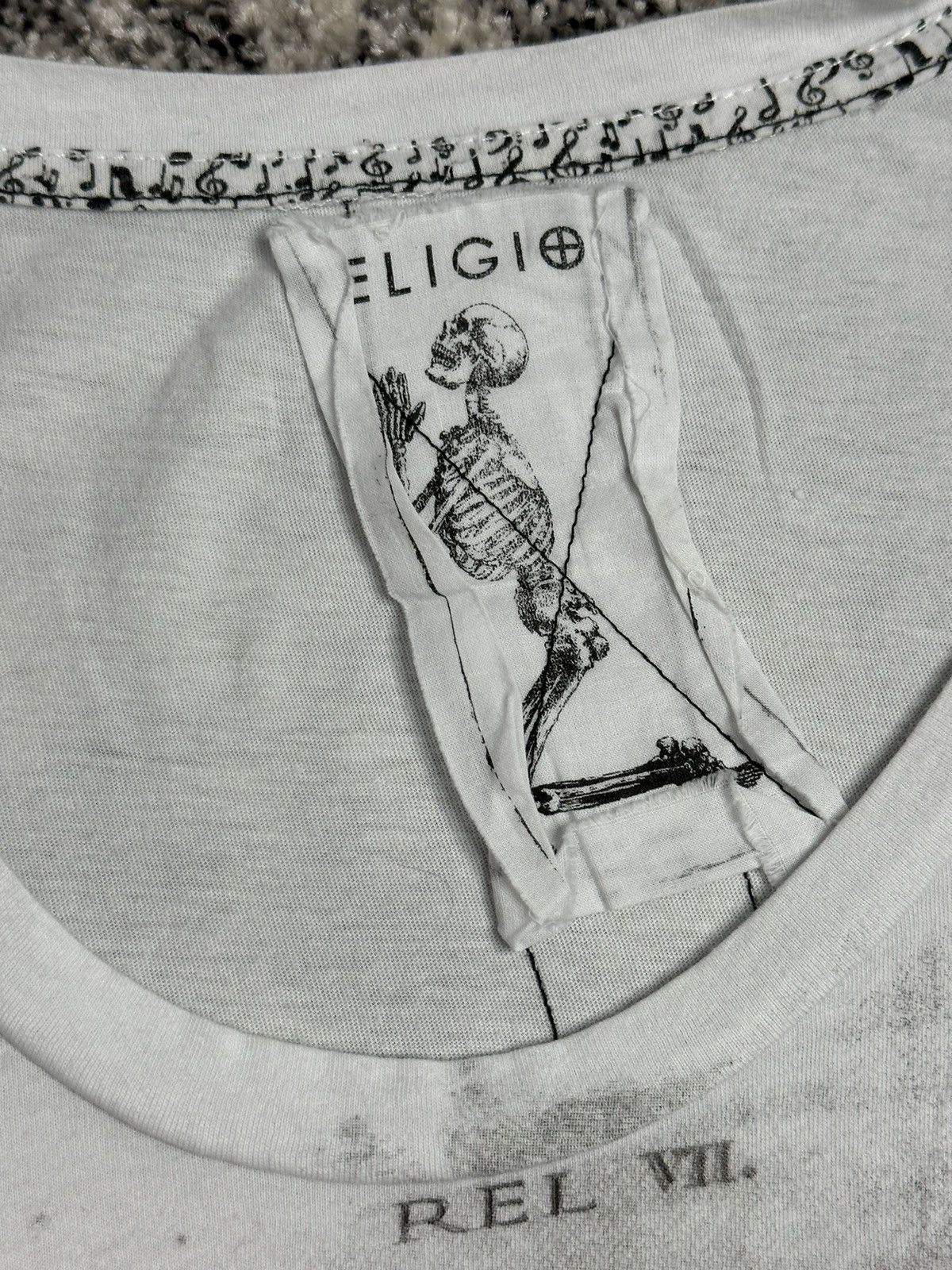 Other Religion T-shirts Streetwear Rare Y2K Size US L / EU 52-54 / 3 - 5 Thumbnail