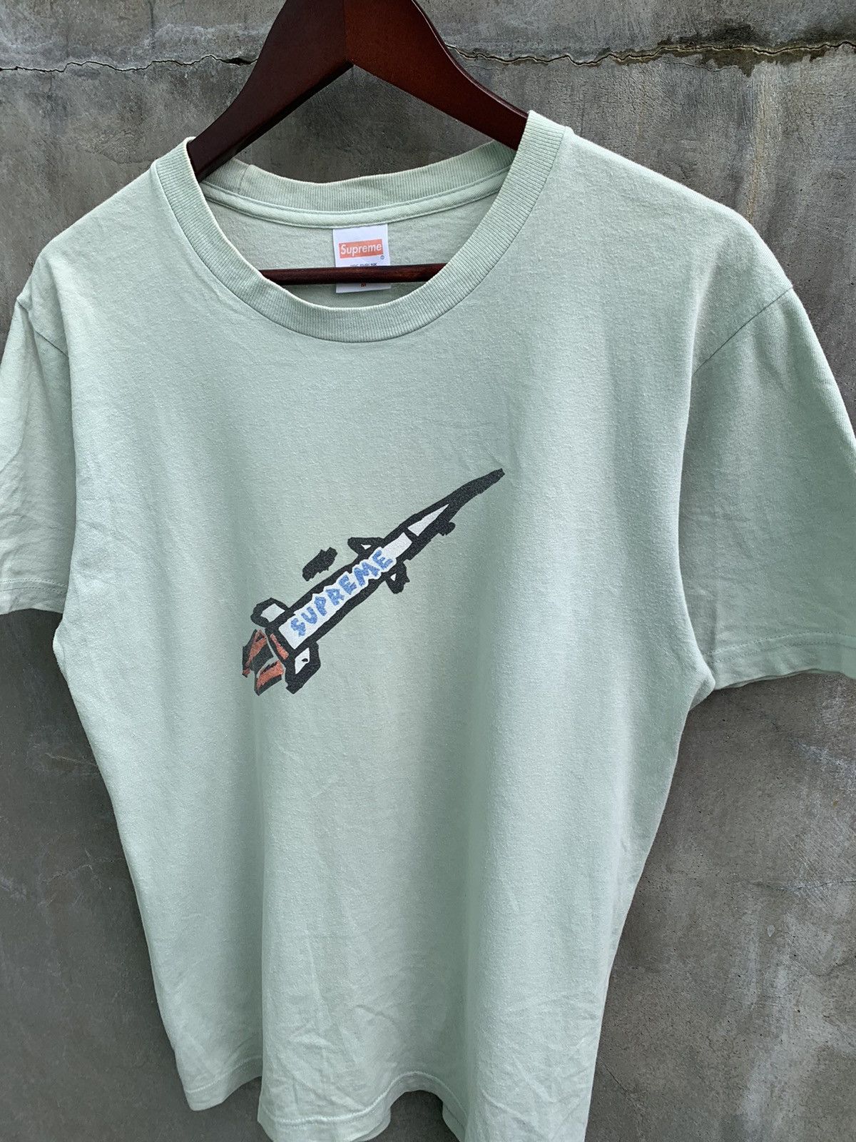 Supreme FW15 Rocket Tee Size US M / EU 48-50 / 2 - 4 Thumbnail