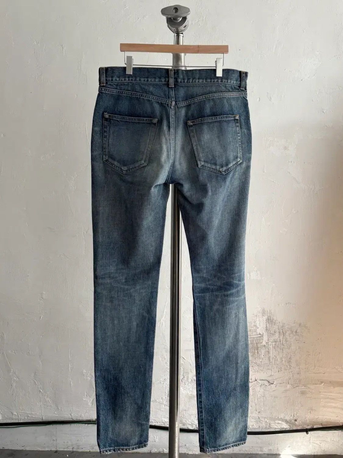 Saint Laurent Paris Saint Laurent 18FW Distressed Denim Jeans Size US 32 / EU 48 - 2 Thumbnail