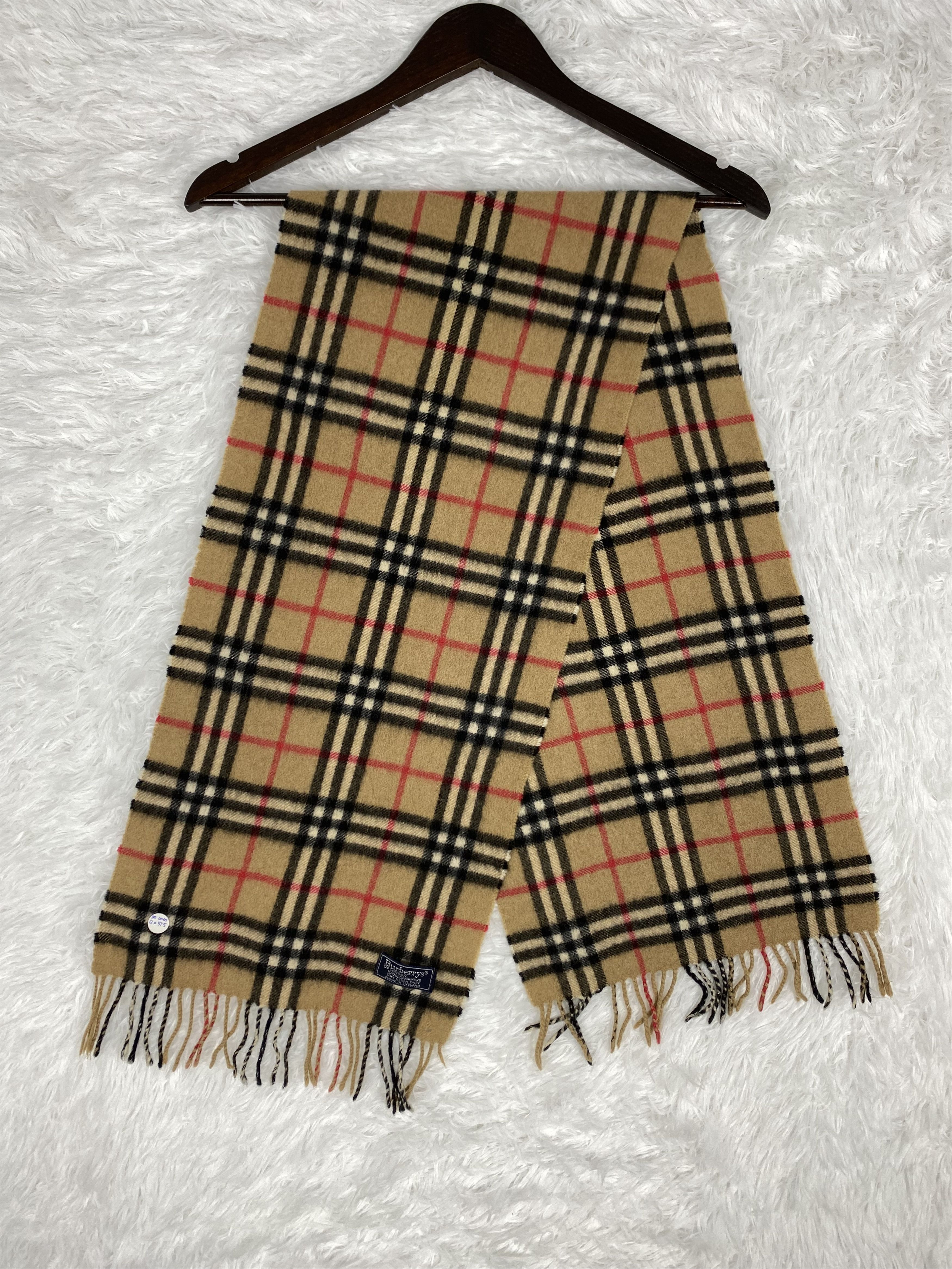Burberry Vintage Burberry Scarf / Muffler Neckwear PM0060 Size ONE SIZE - 1 Thumbnail