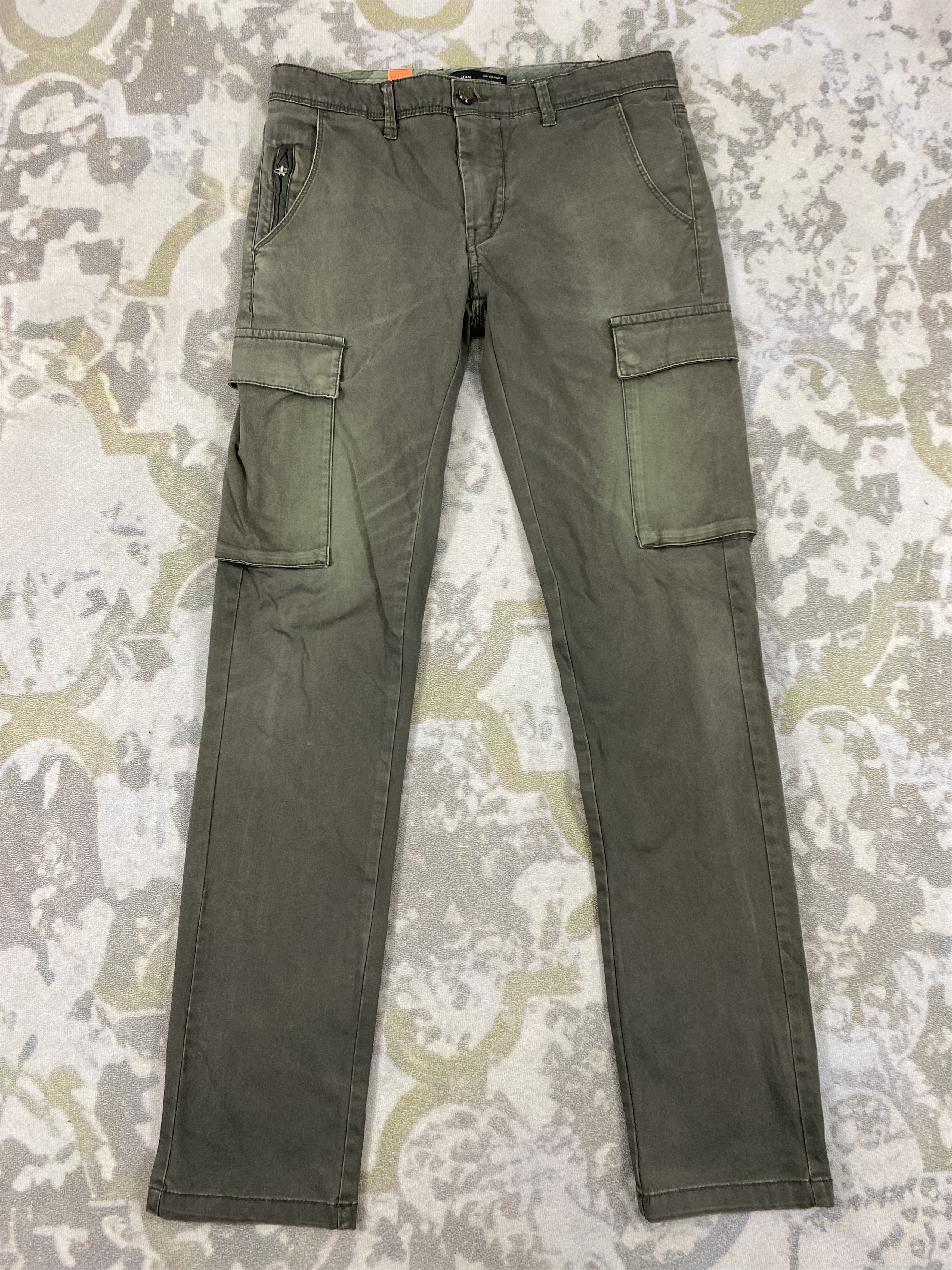 image of Zara Man Multipockets Cargo Pants -Cp316 in Faded, Men's