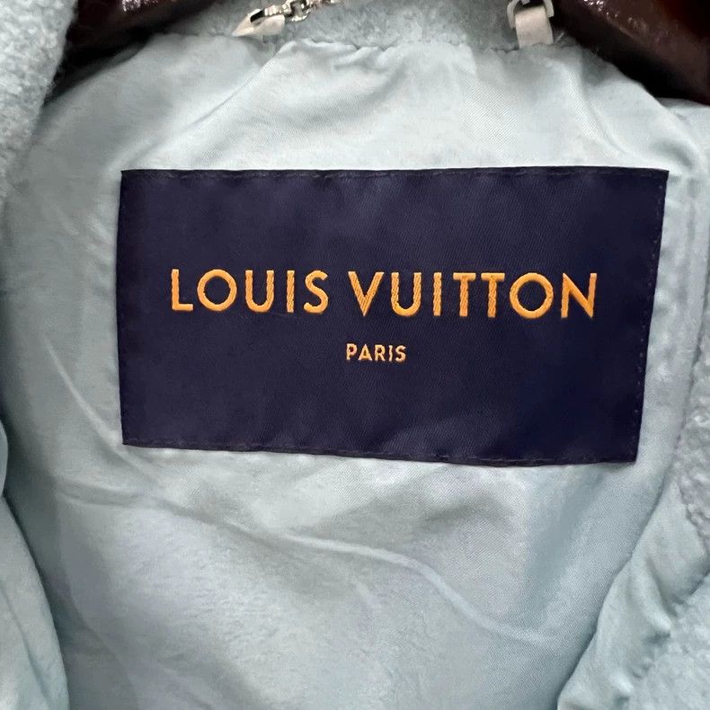 Louis Vuitton Louis Vuitton Embroidery logo half zip jacket 2501-Nextarro Size US M / EU 48-50 / 2 - 3 Thumbnail