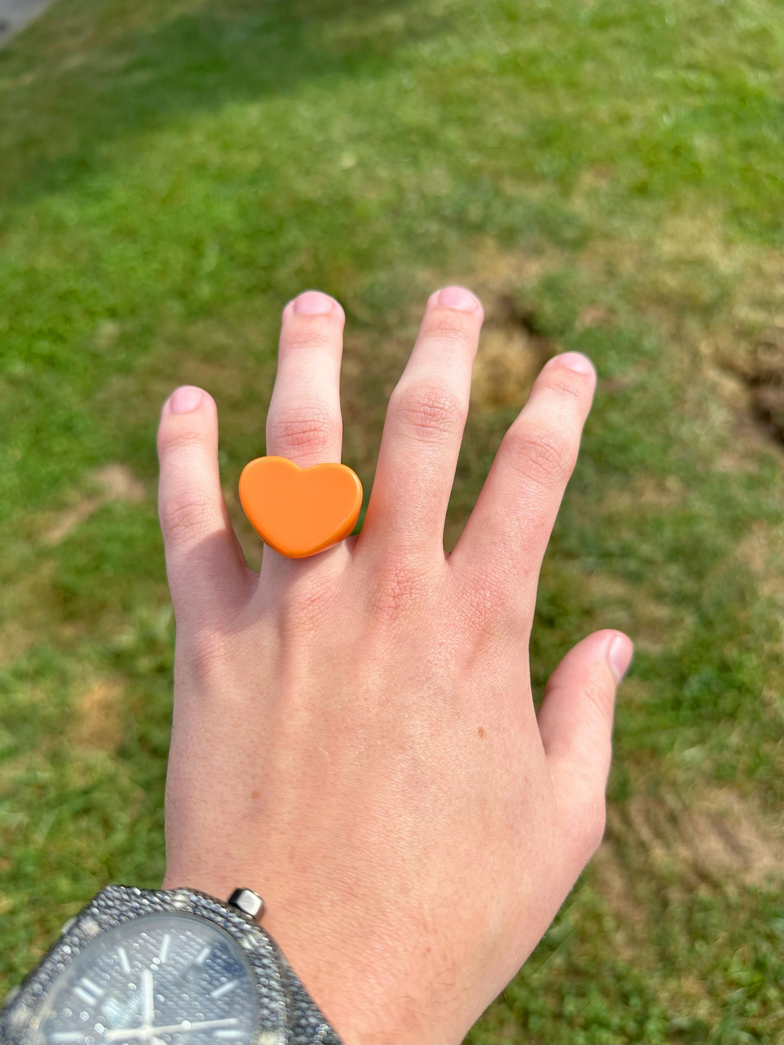 Jewelry Large Orange Heart Ring Size ONE SIZE - 1 Thumbnail